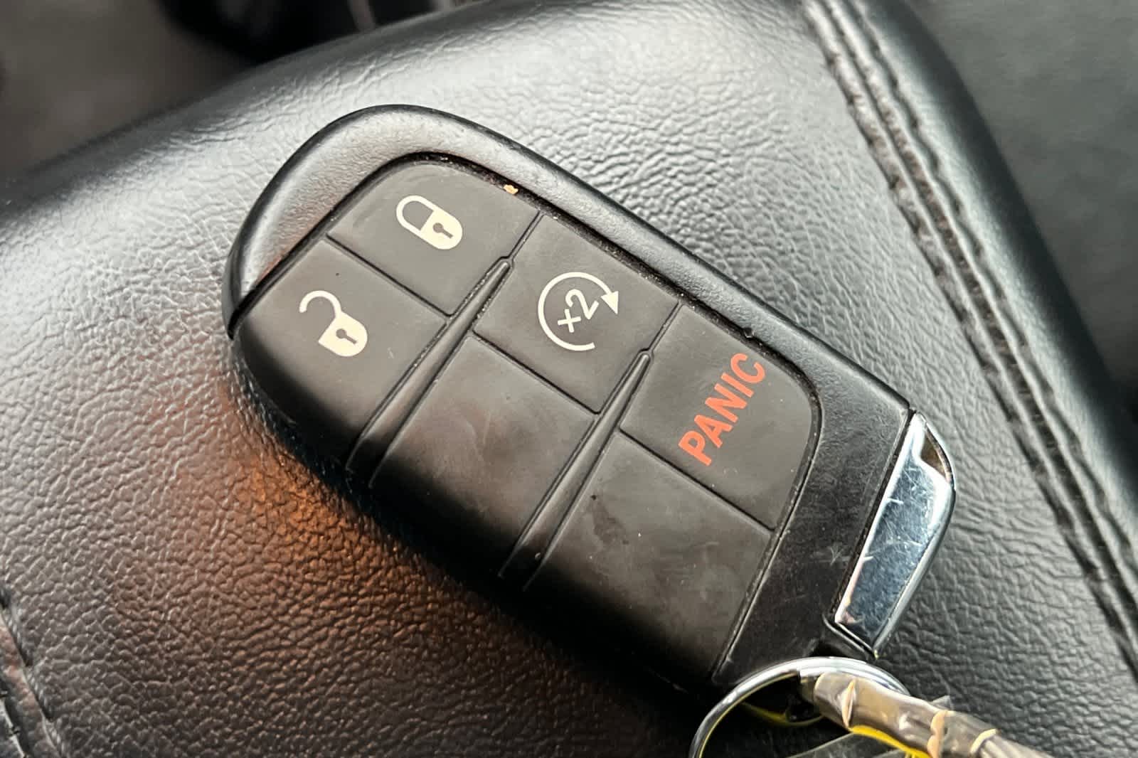 Thumbnail: 2023 Jeep Compass - 24