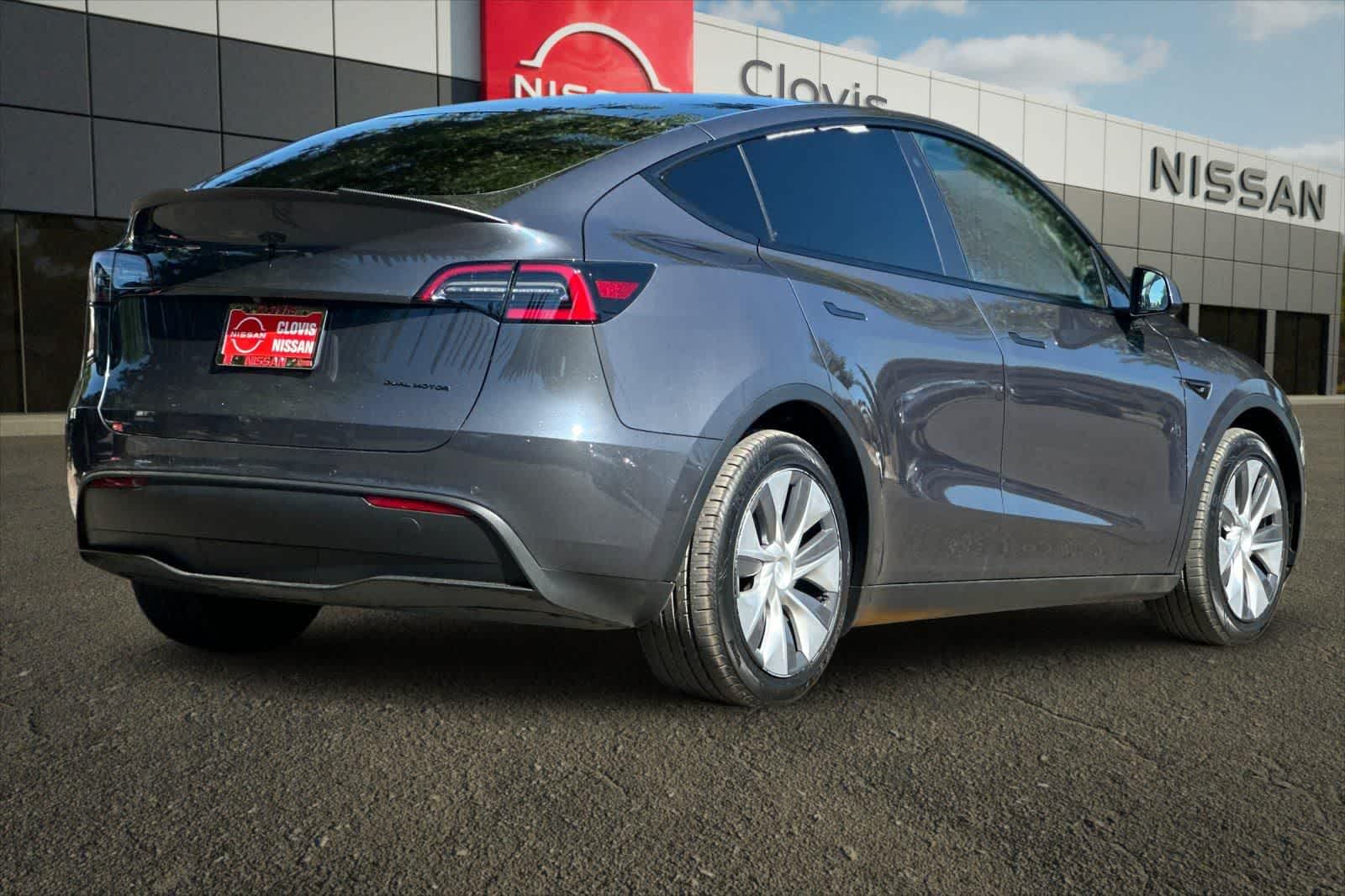 Thumbnail: 2020 Tesla Model Y - 3