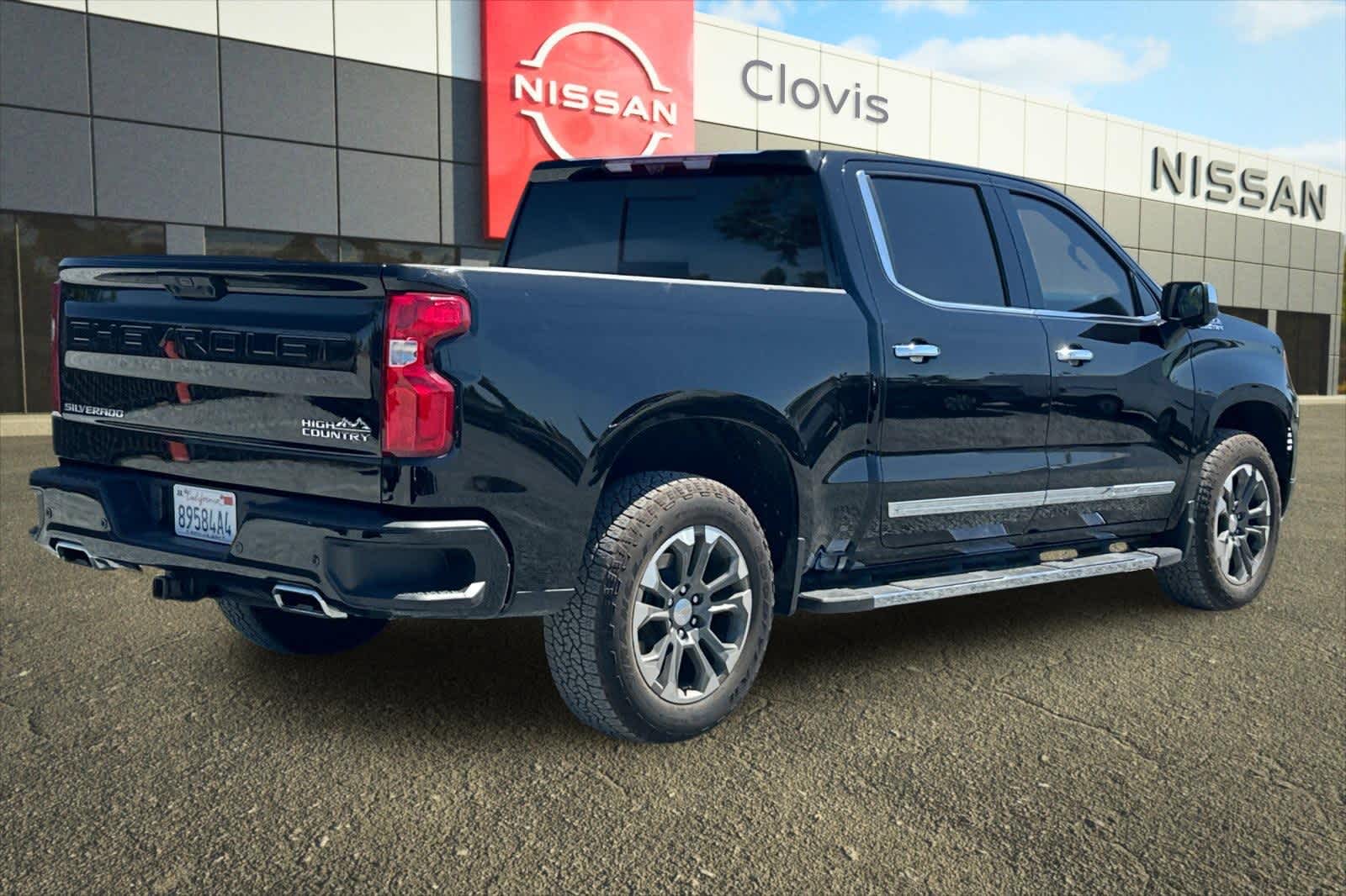 Thumbnail: 2024 Chevrolet Silverado 1500 - 3
