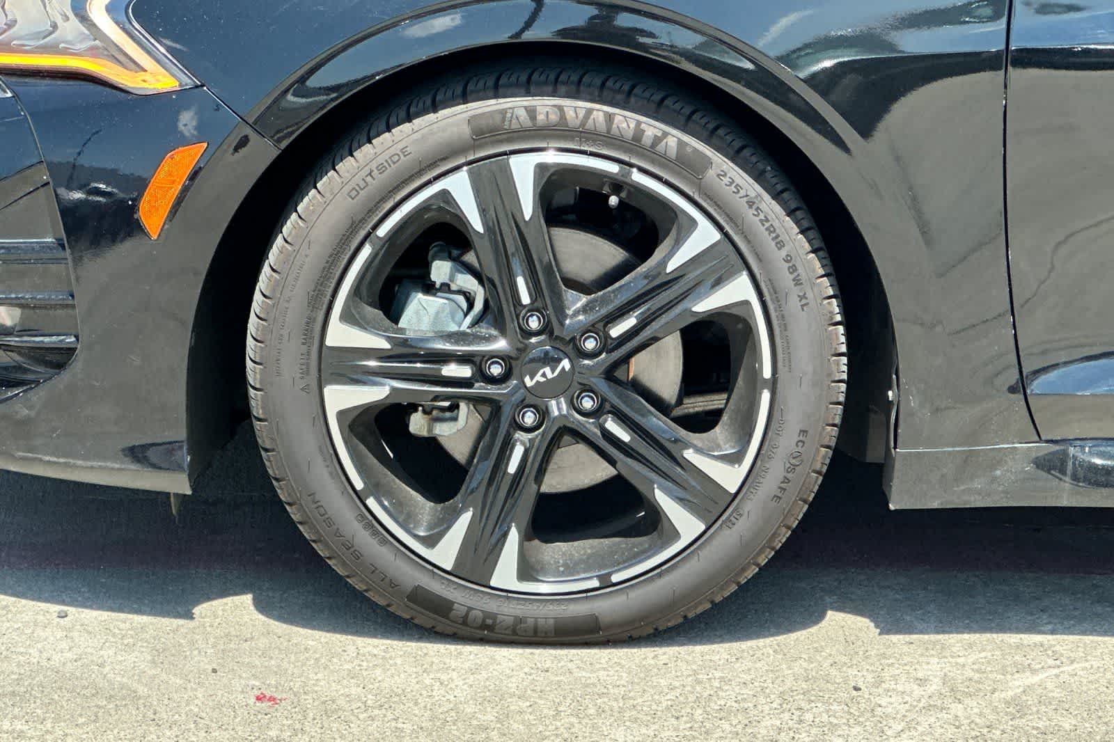Thumbnail: 2022 Kia K5 - 12