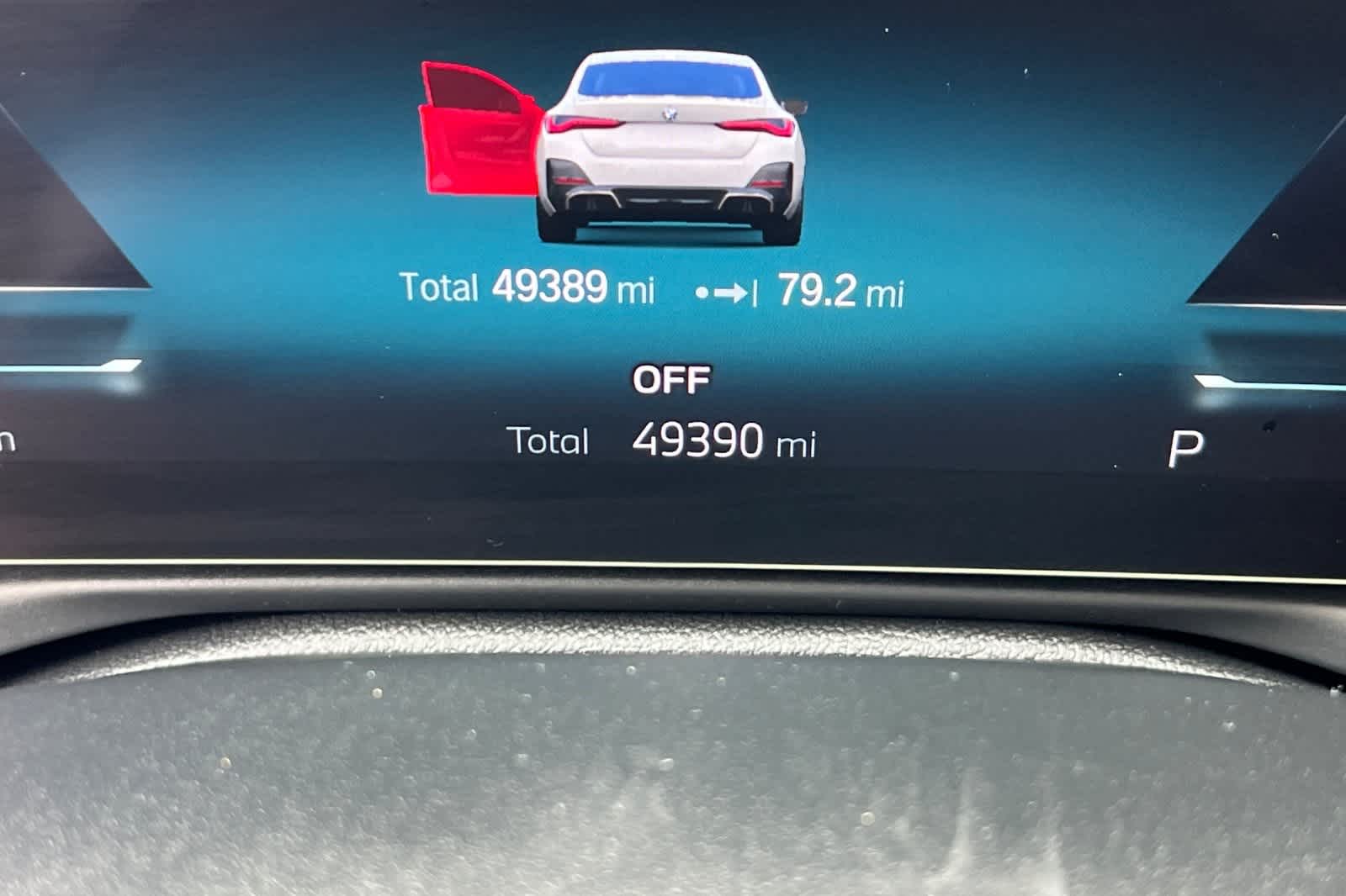 Thumbnail: 2023 BMW i4 - 25