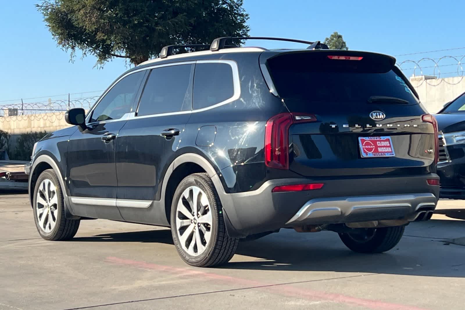 Thumbnail: 2020 Kia Telluride - 7