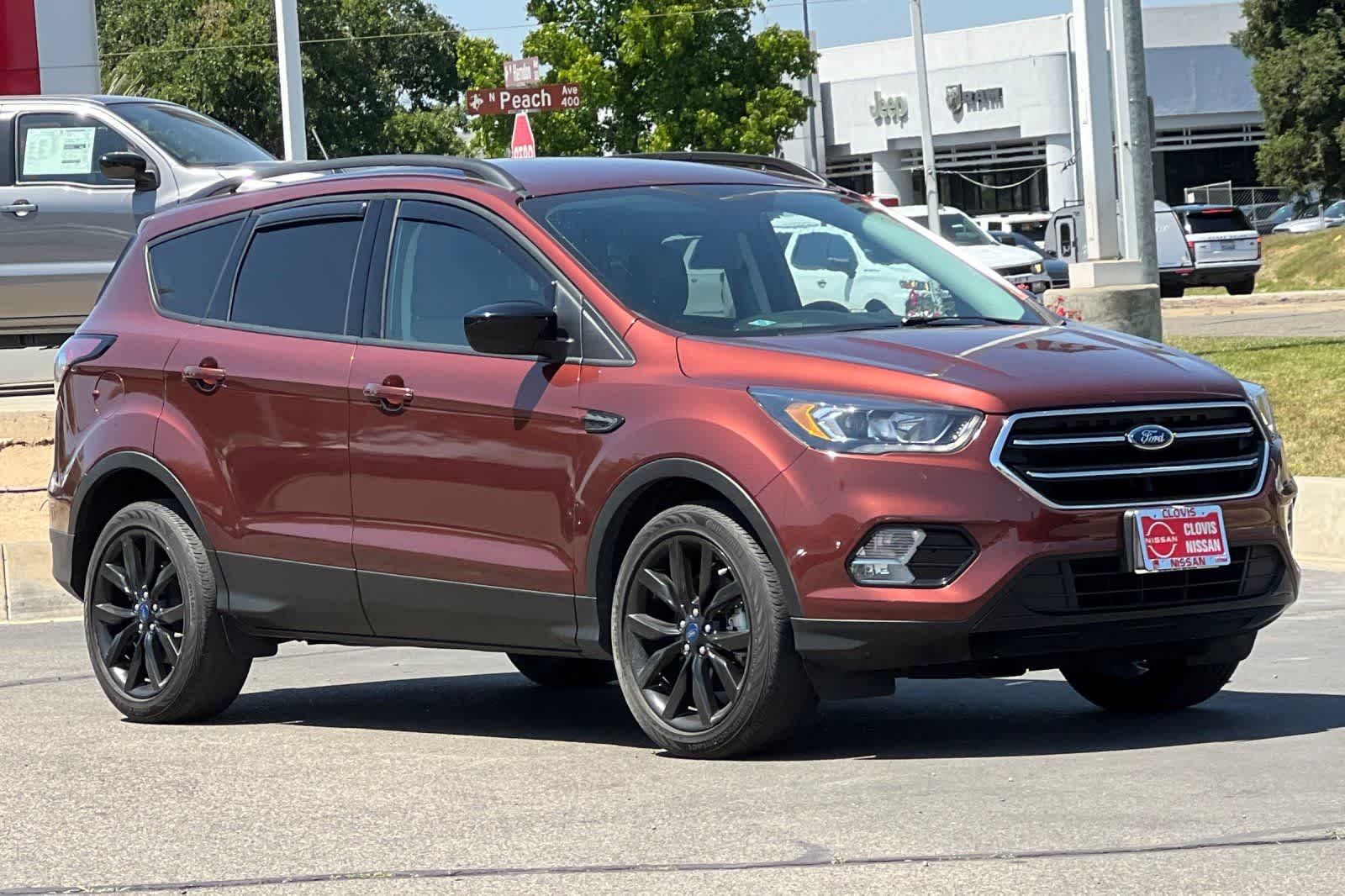 Thumbnail: 2018 Ford Escape - 10