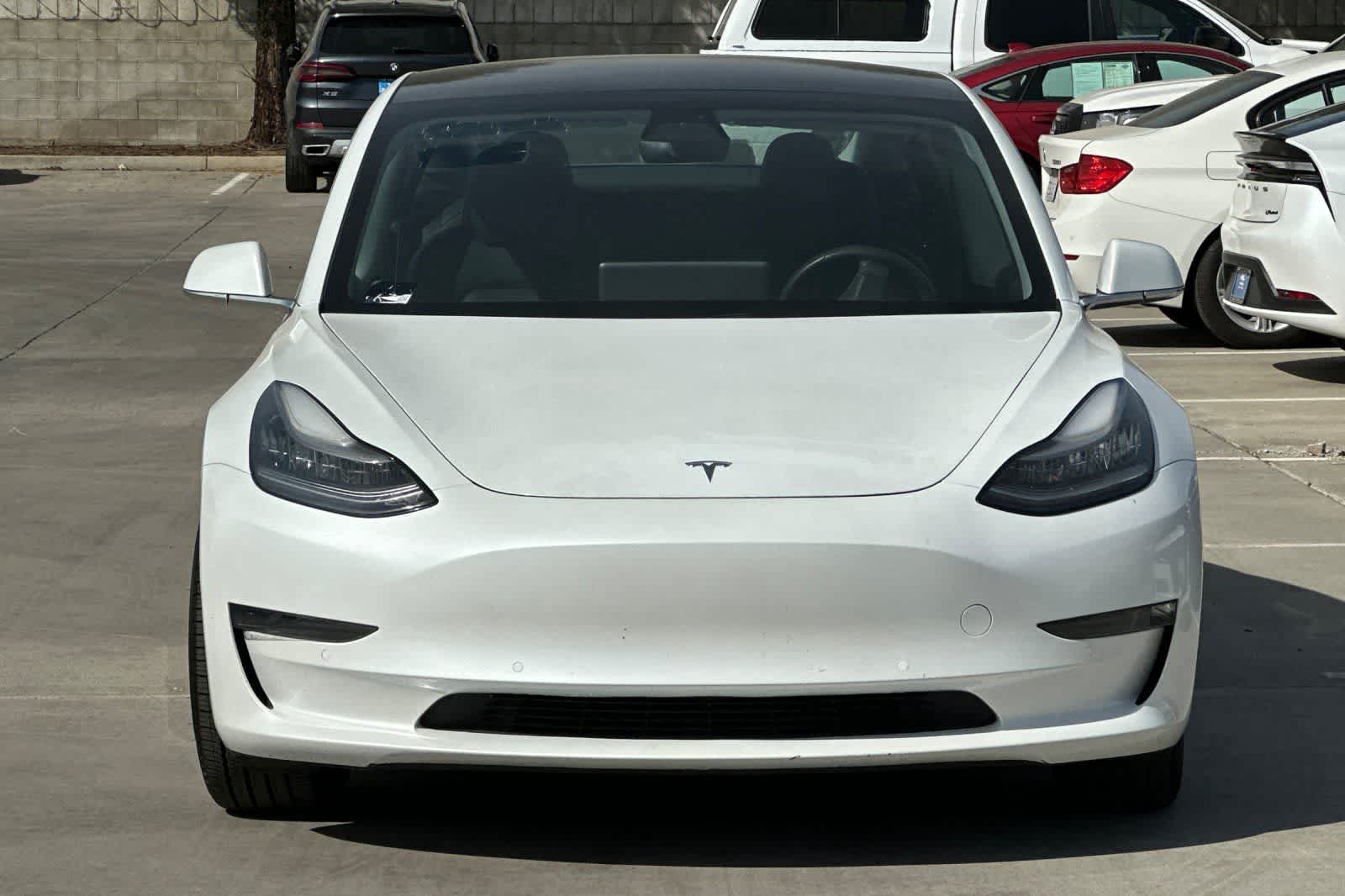 Thumbnail: 2020 Tesla Model 3 - 11
