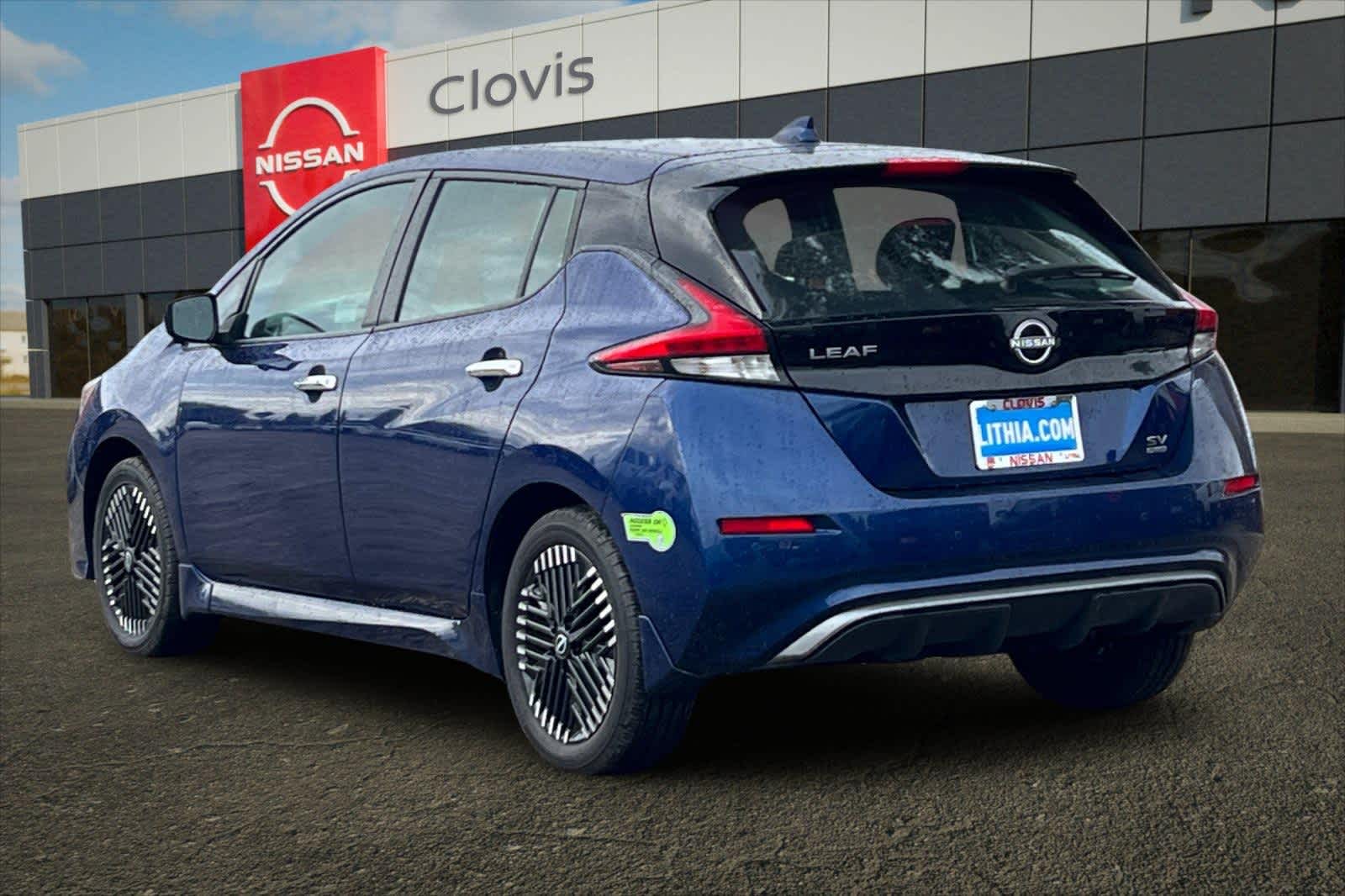 Thumbnail: 2023 Nissan Leaf - 7