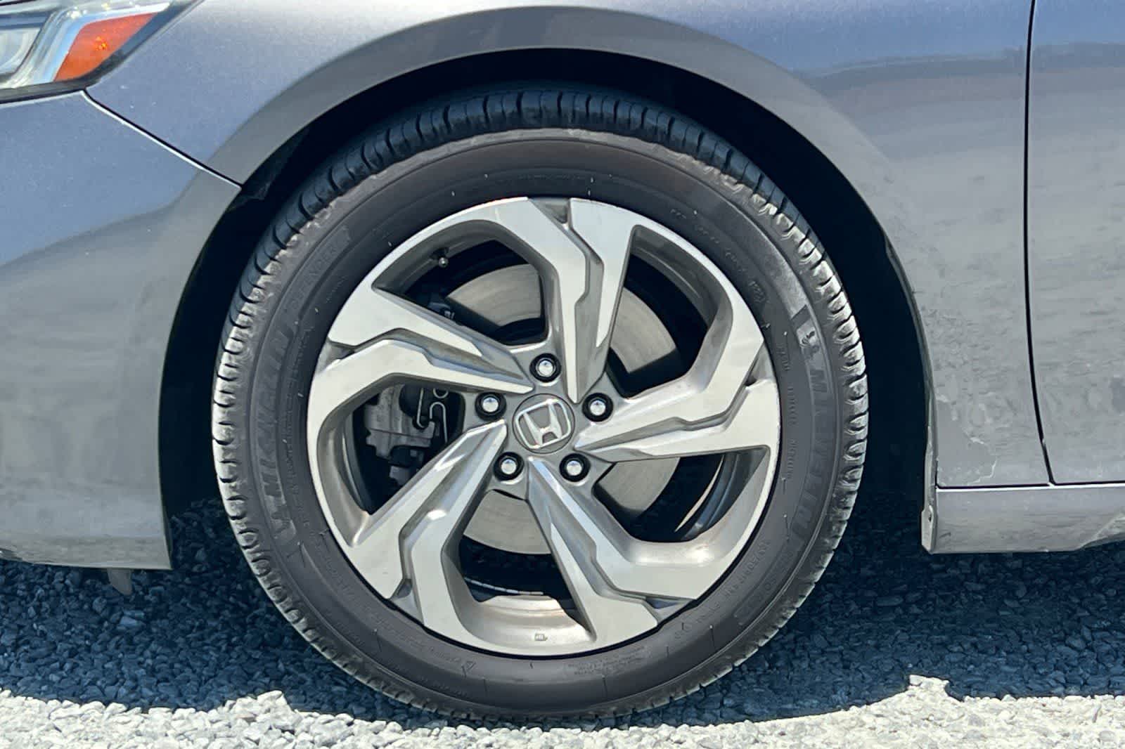 Thumbnail: 2018 Honda Accord - 12