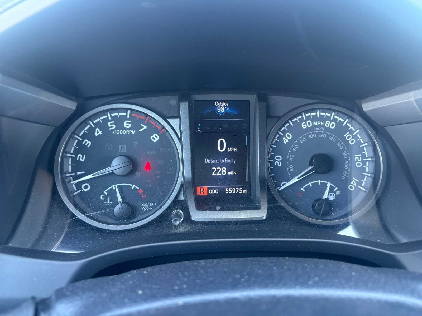 Thumbnail: 2021 Toyota Tacoma - 18