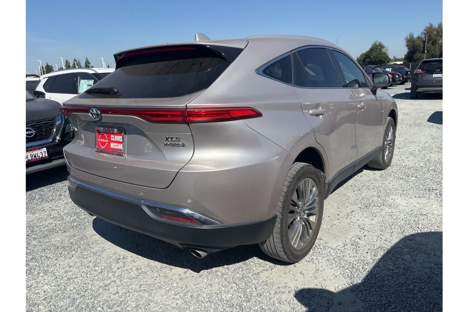 Thumbnail: 2021 Toyota Venza - 7