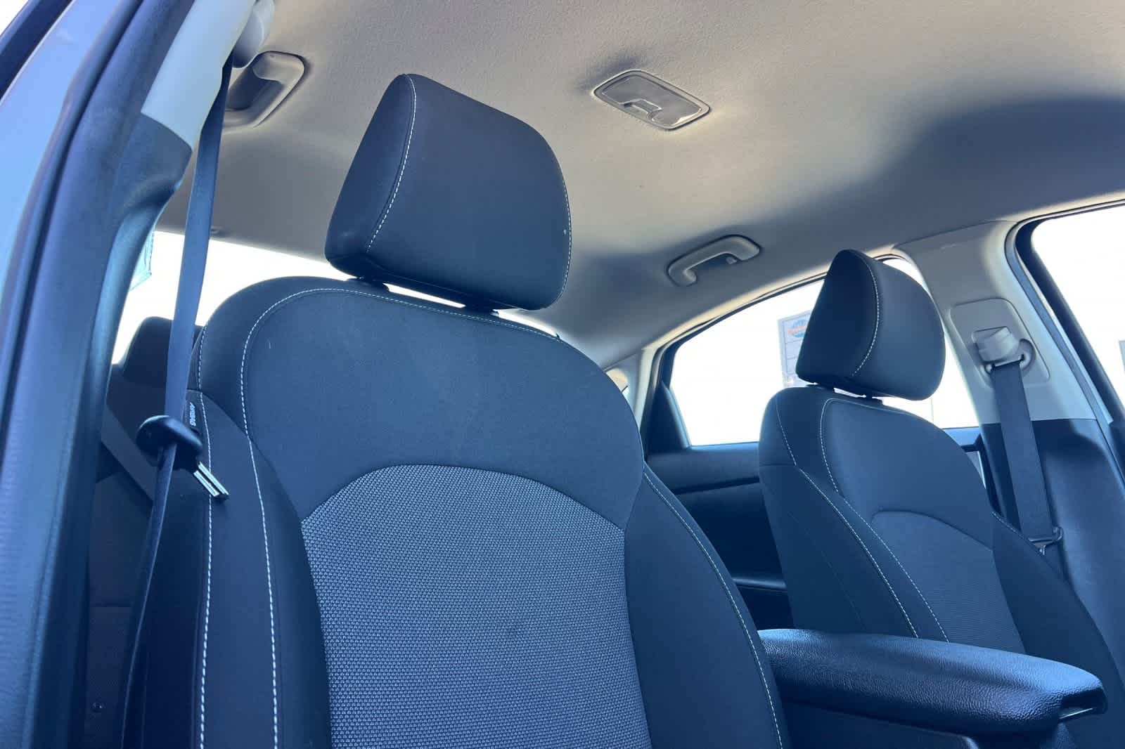 Thumbnail: 2023 Kia Forte - 18