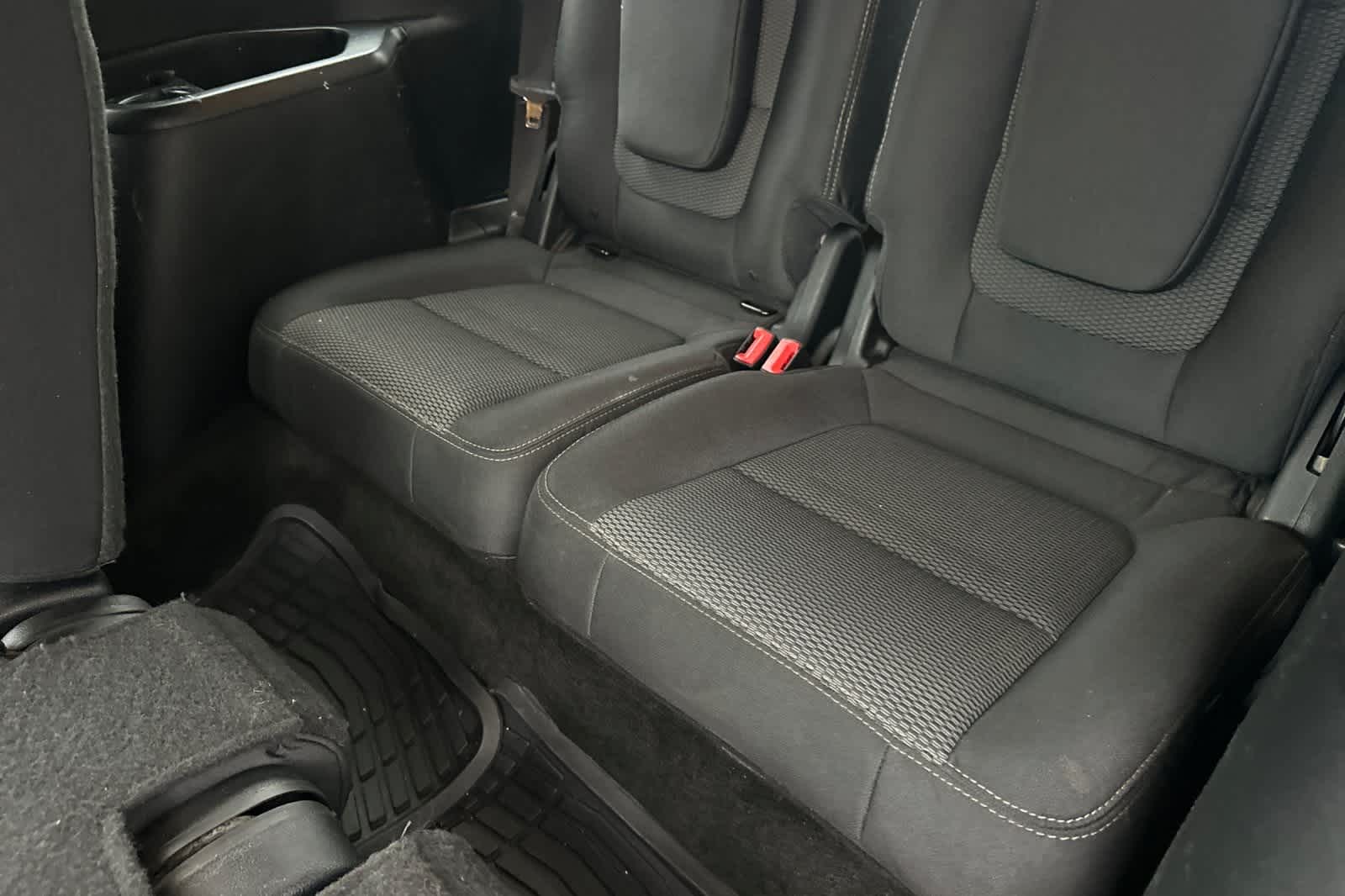 Thumbnail: 2017 Ford Explorer - 15