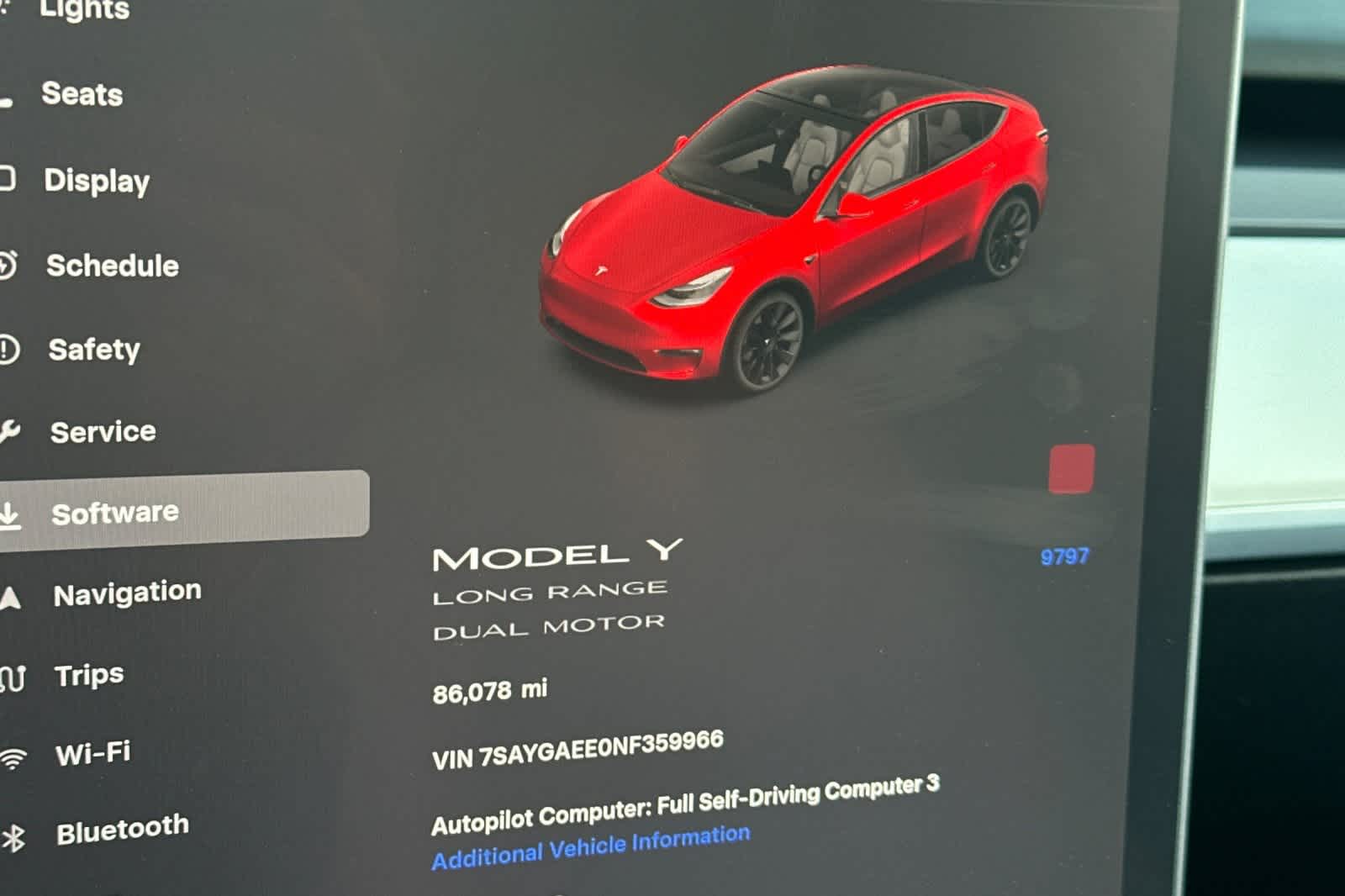 Thumbnail: 2022 Tesla Model Y - 24