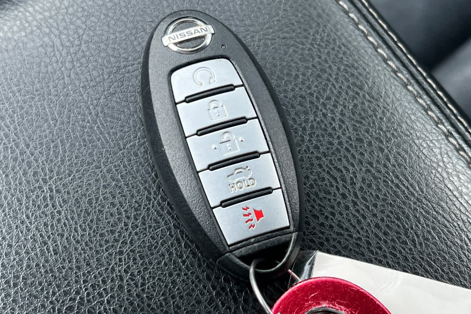 Thumbnail: 2020 Nissan Maxima - 24