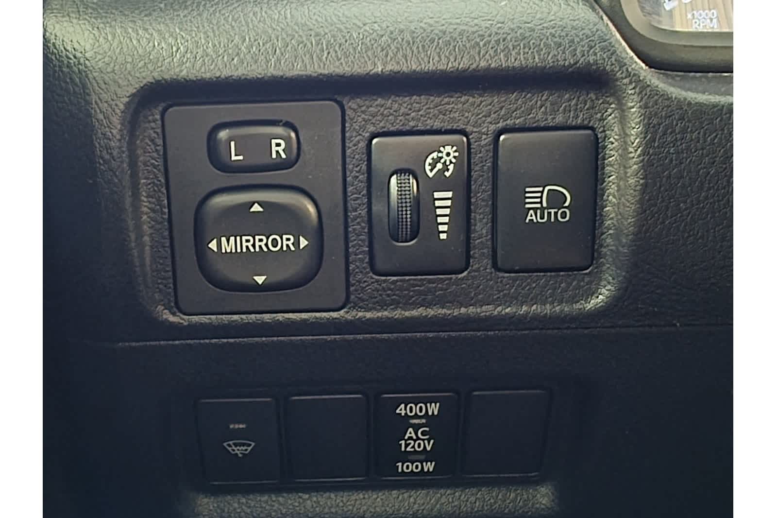 Thumbnail: 2021 Toyota 4Runner - 30