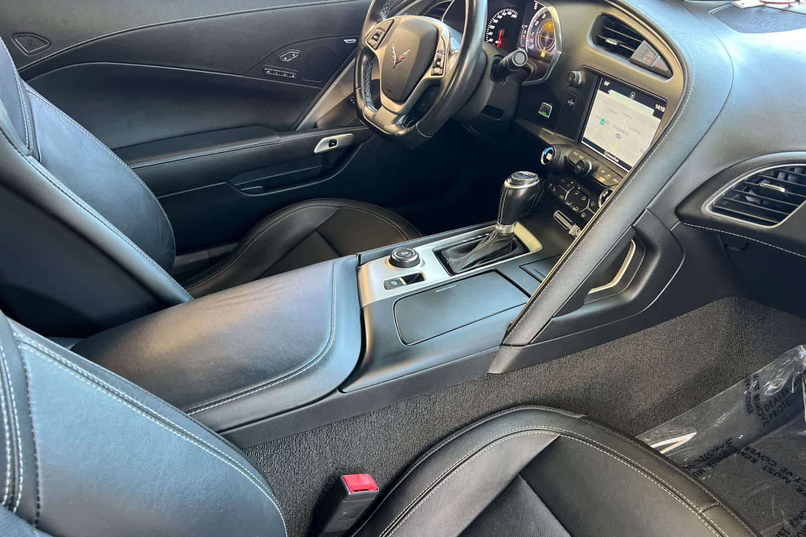 Thumbnail: 2018 Chevrolet Corvette - 17