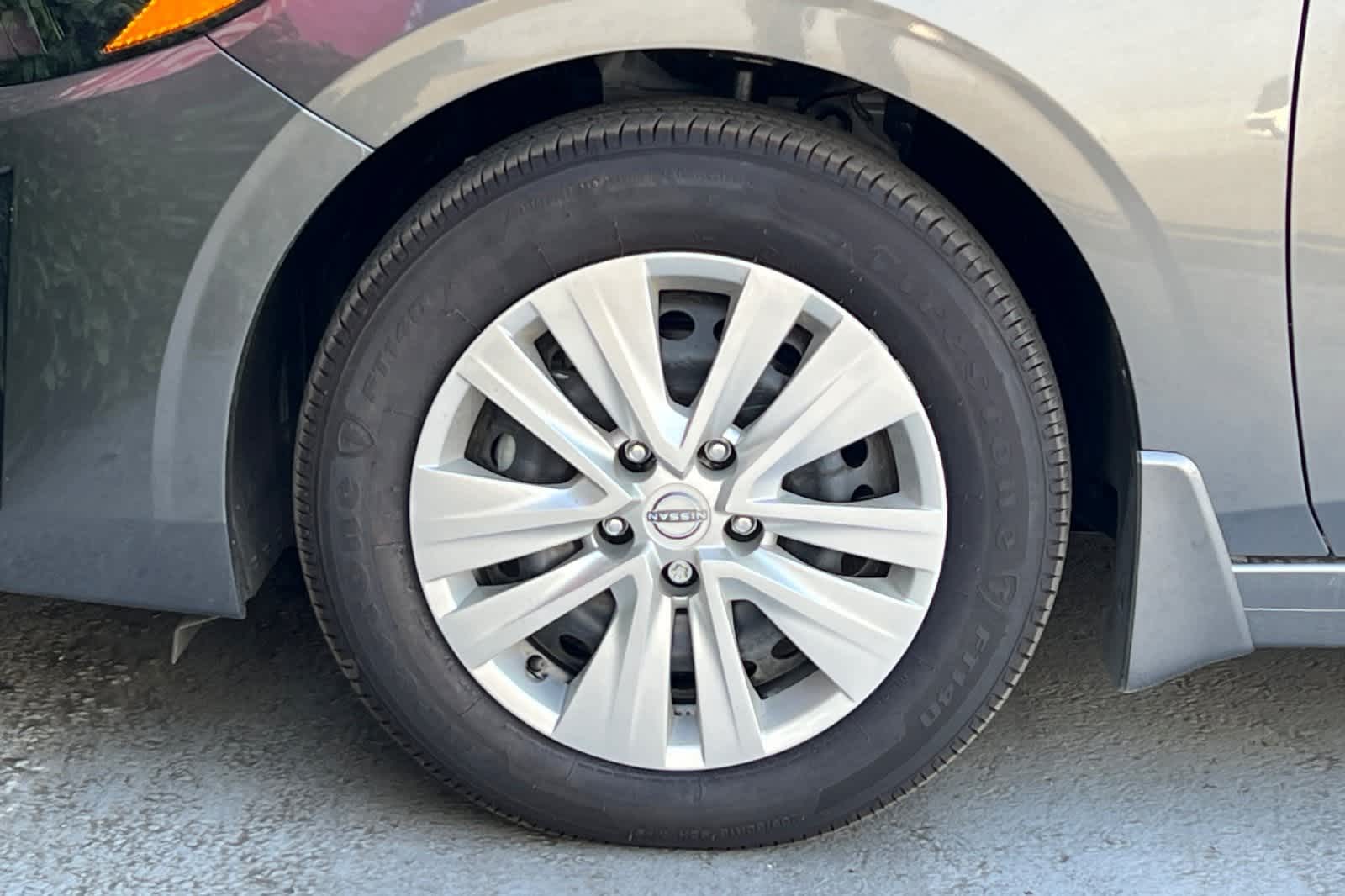 Thumbnail: 2025 Nissan Sentra - 27