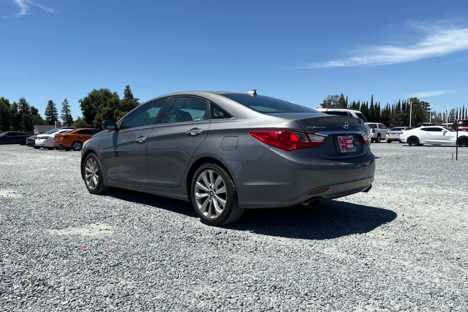Thumbnail: 2013 Hyundai Sonata - 8