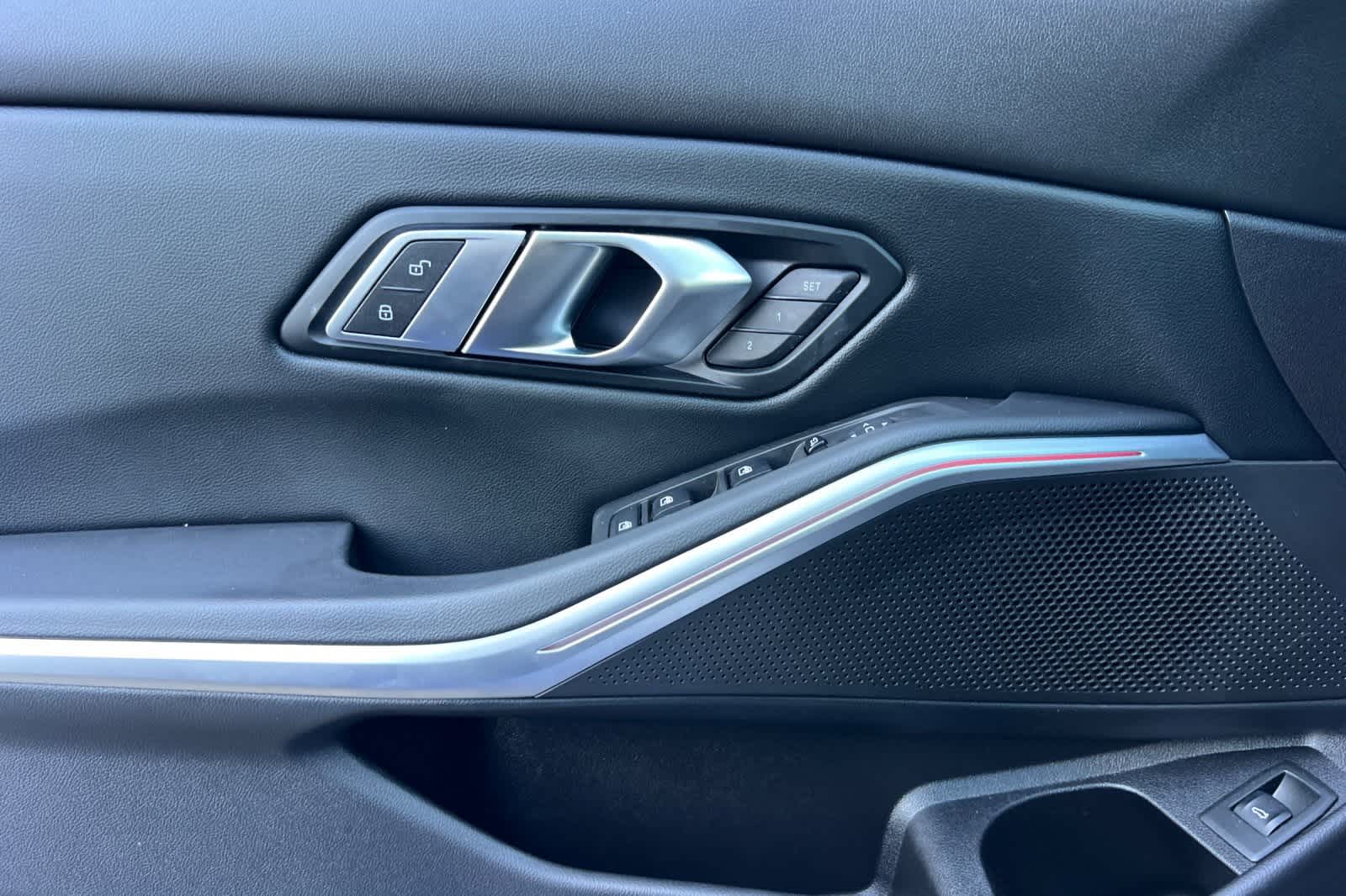 Thumbnail: 2023 BMW 3 Series - 13