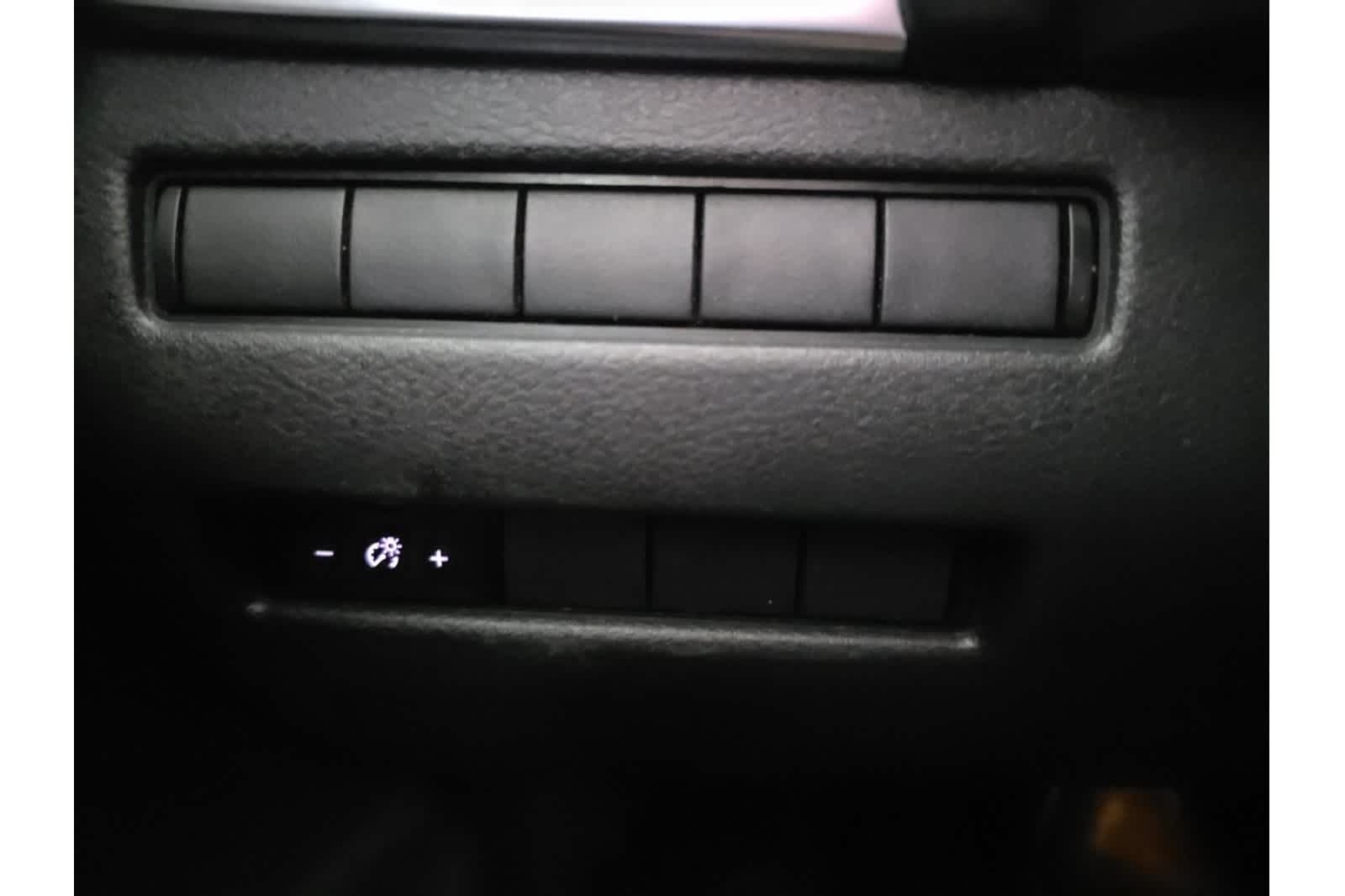 Thumbnail: 2021 Nissan Rogue - 30