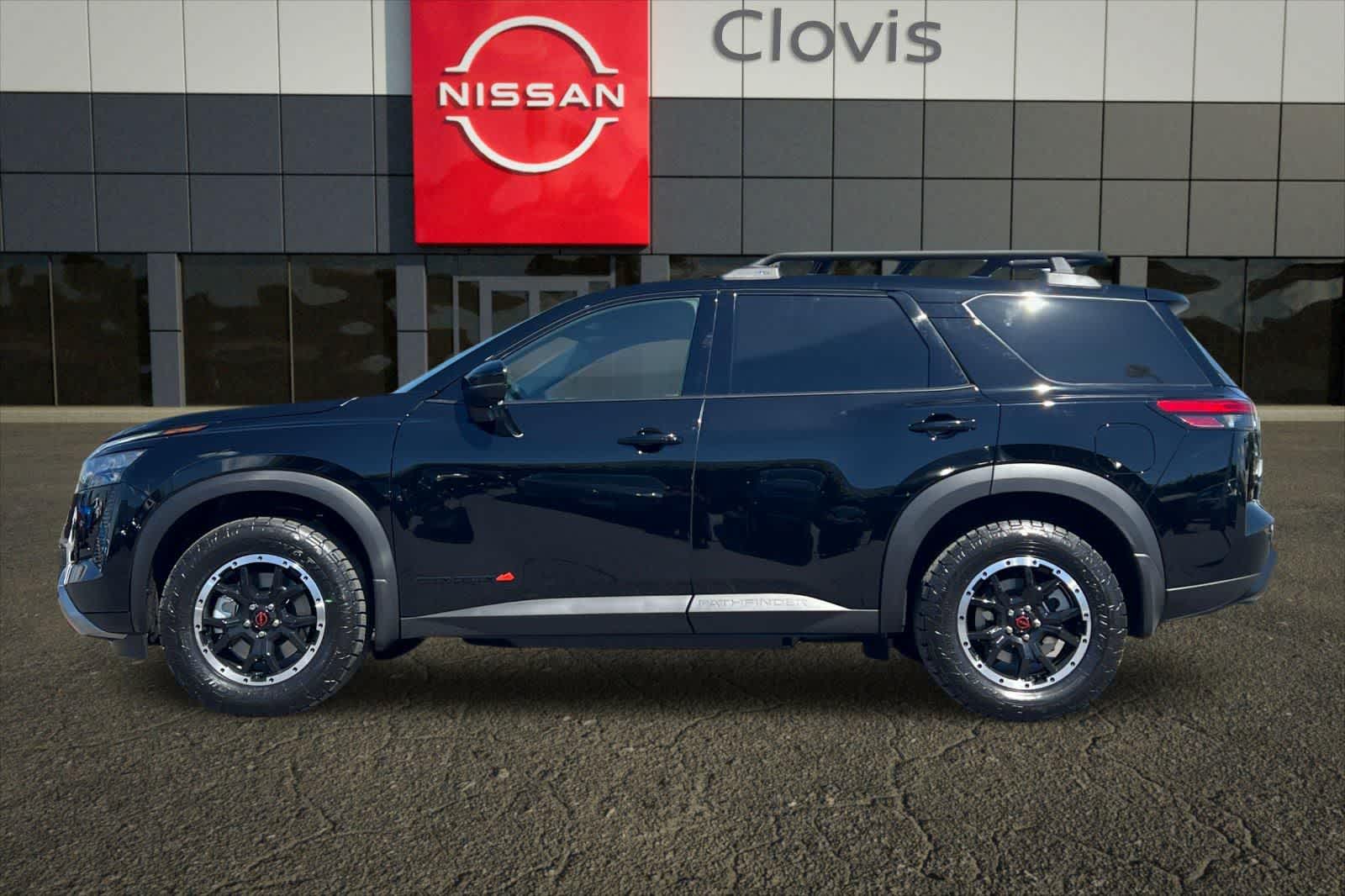 Thumbnail: 2026 Nissan Pathfinder - 6