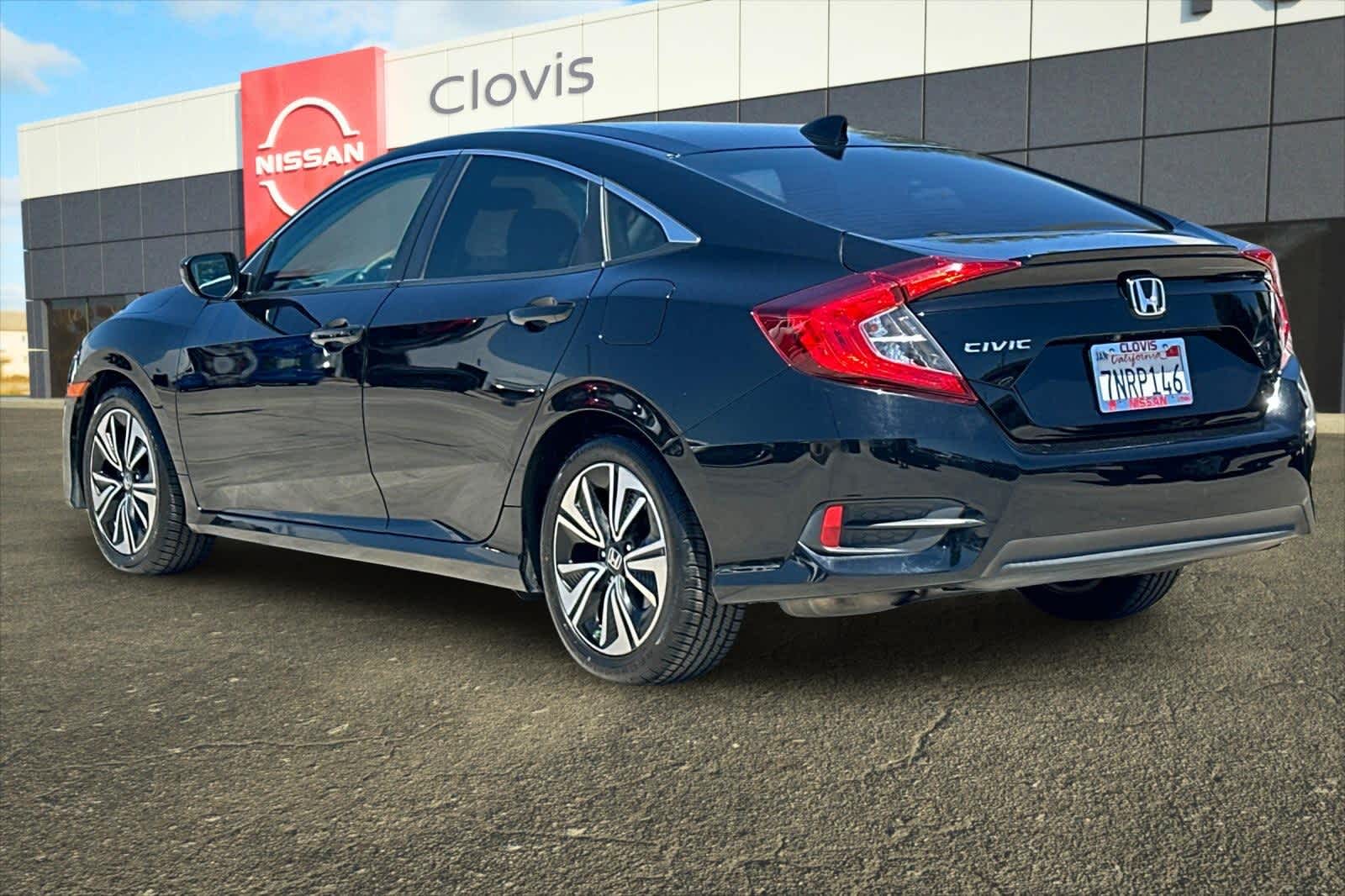 Thumbnail: 2016 Honda Civic - 7
