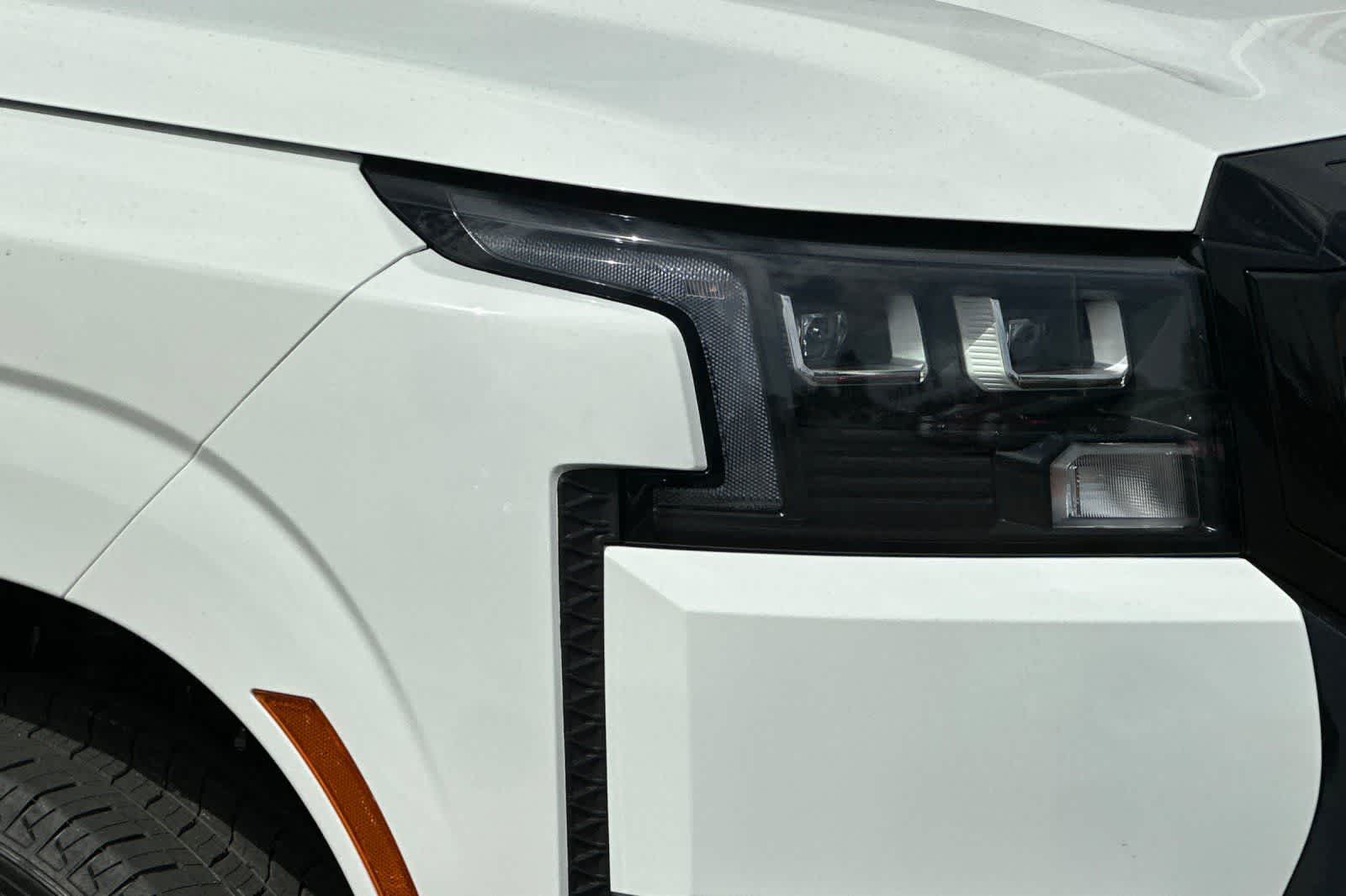 Thumbnail: 2026 Nissan Frontier - 27