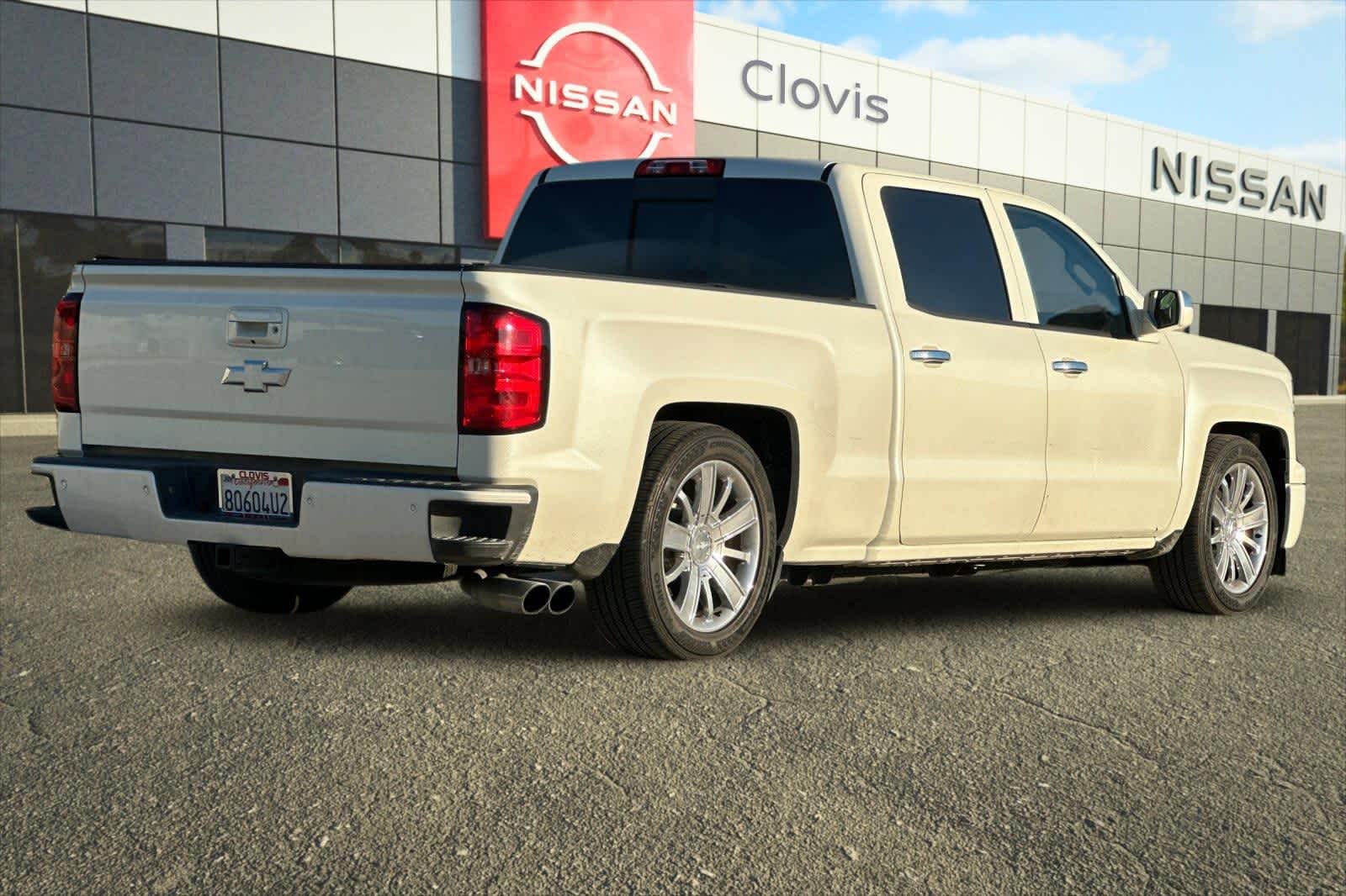 Thumbnail: 2014 Chevrolet Silverado 1500 - 3