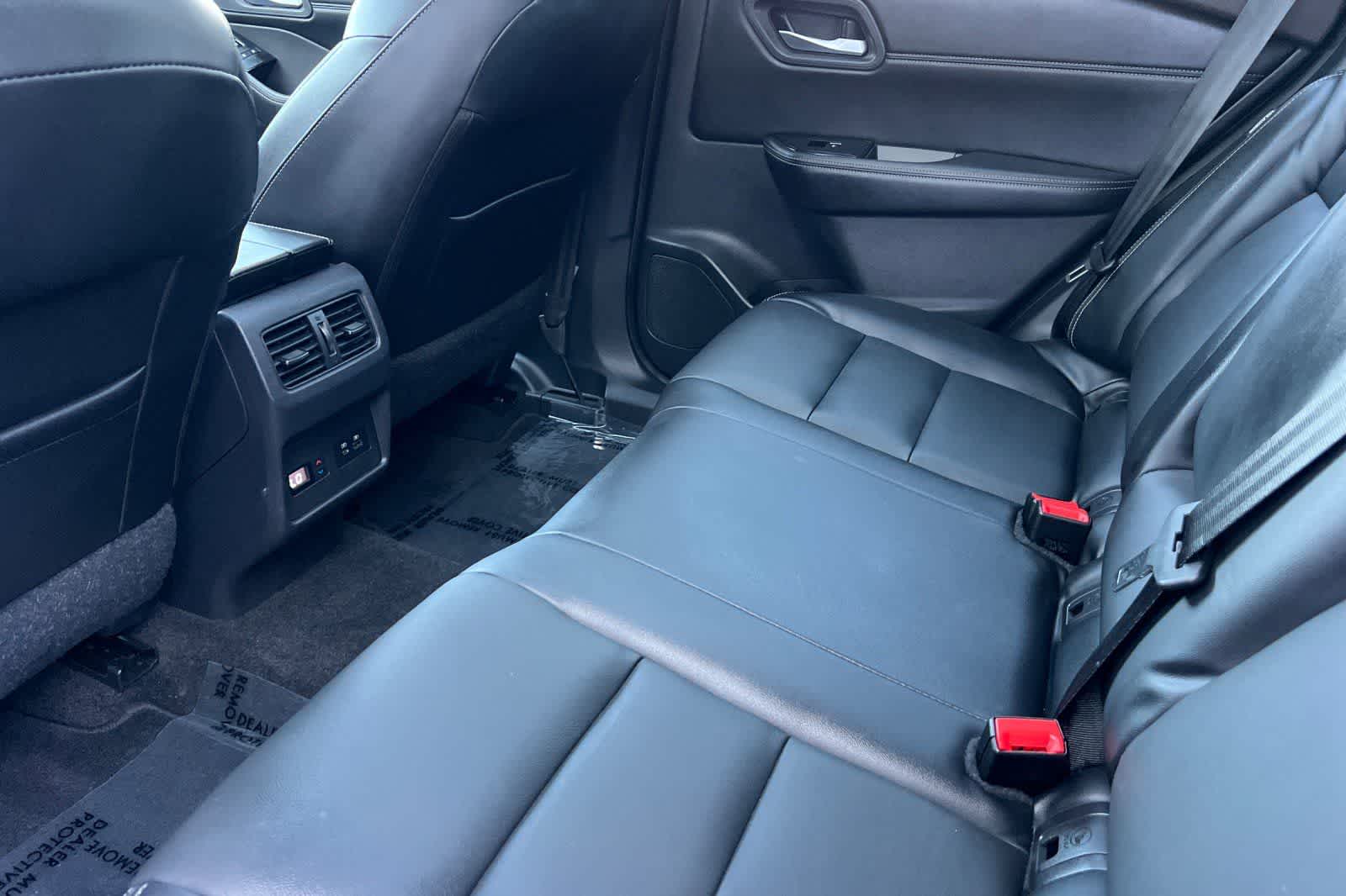 Thumbnail: 2022 Nissan Rogue - 5