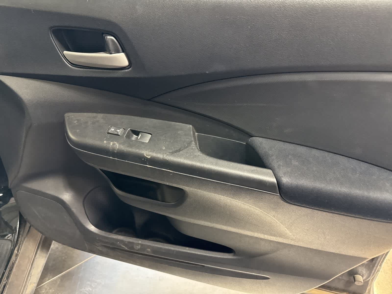Thumbnail: 2016 Honda CR-V - 21