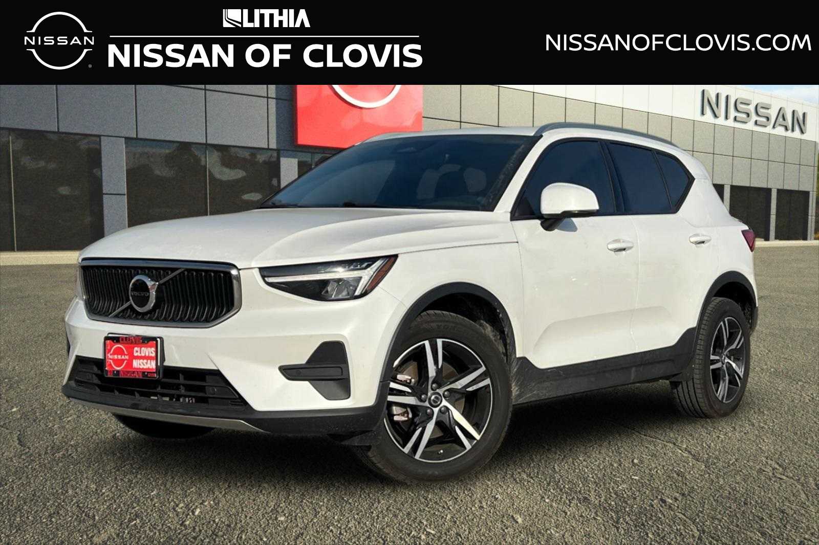2023 Volvo XC40 B4 Core -
                  Clovis, CA