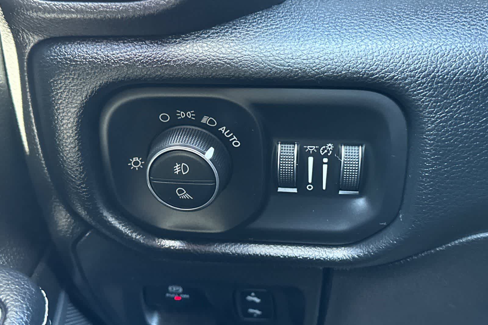 Thumbnail: 2021 RAM 1500 - 31