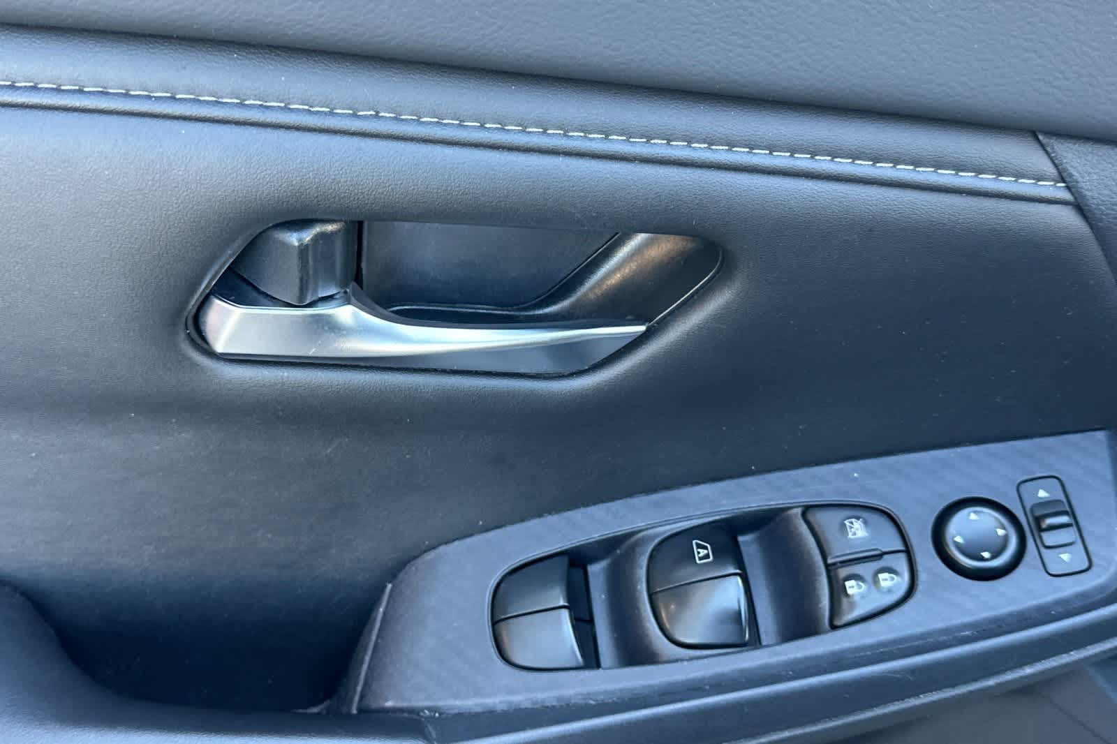 Thumbnail: 2022 Nissan Sentra - 13