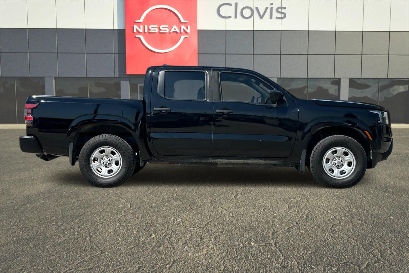 Thumbnail: 2022 Nissan Frontier - 9