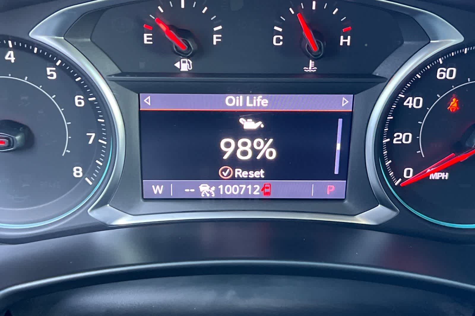 Thumbnail: 2022 Chevrolet Equinox - 25