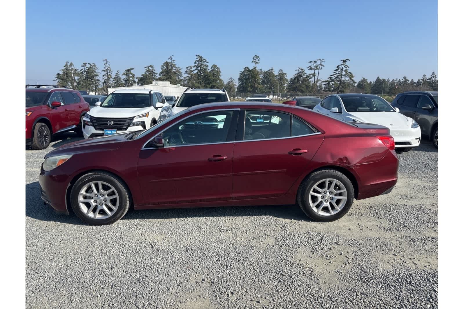 Thumbnail: 2015 Chevrolet Malibu - 6