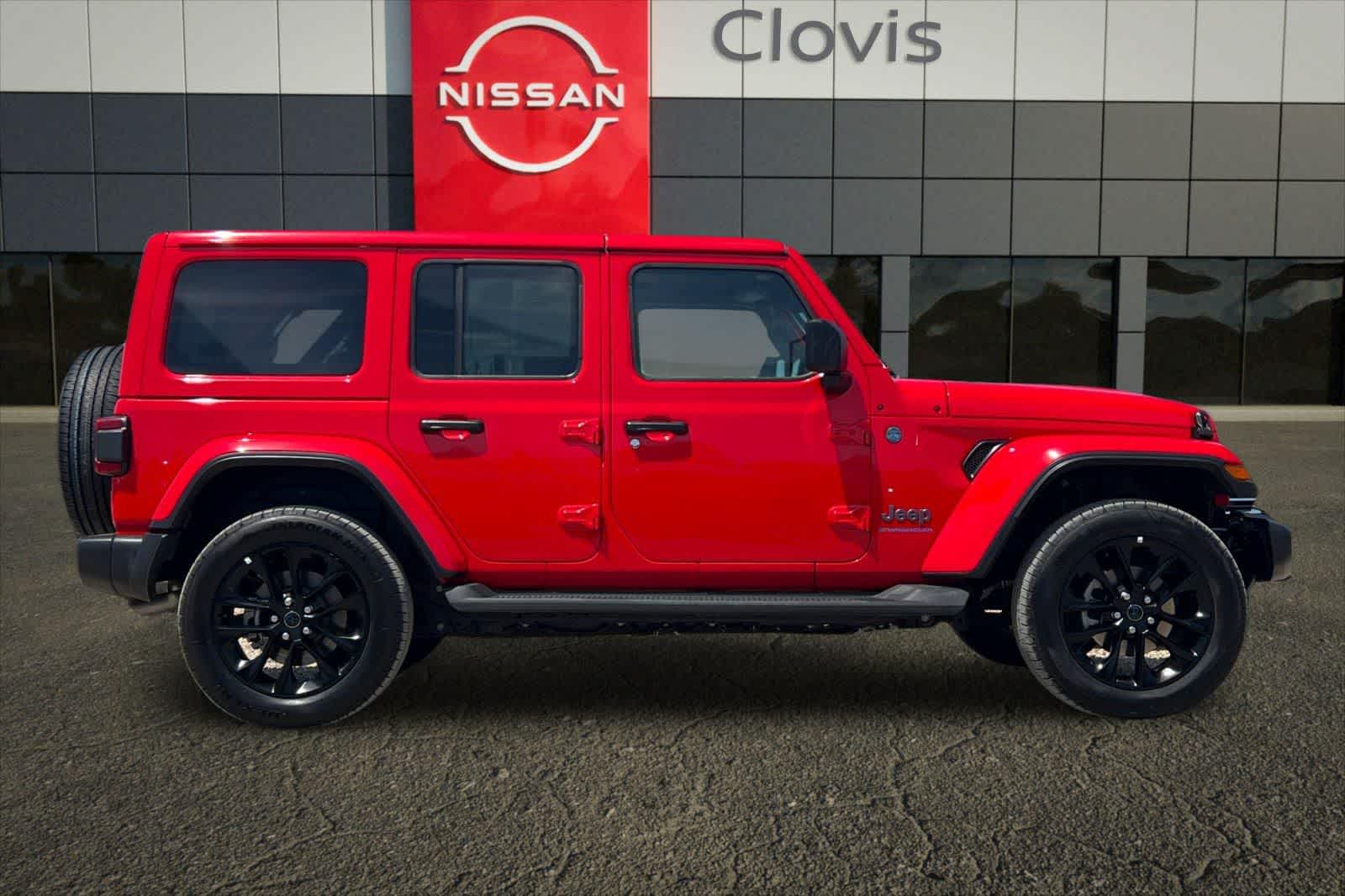 Thumbnail: 2025 Jeep Wrangler - 8