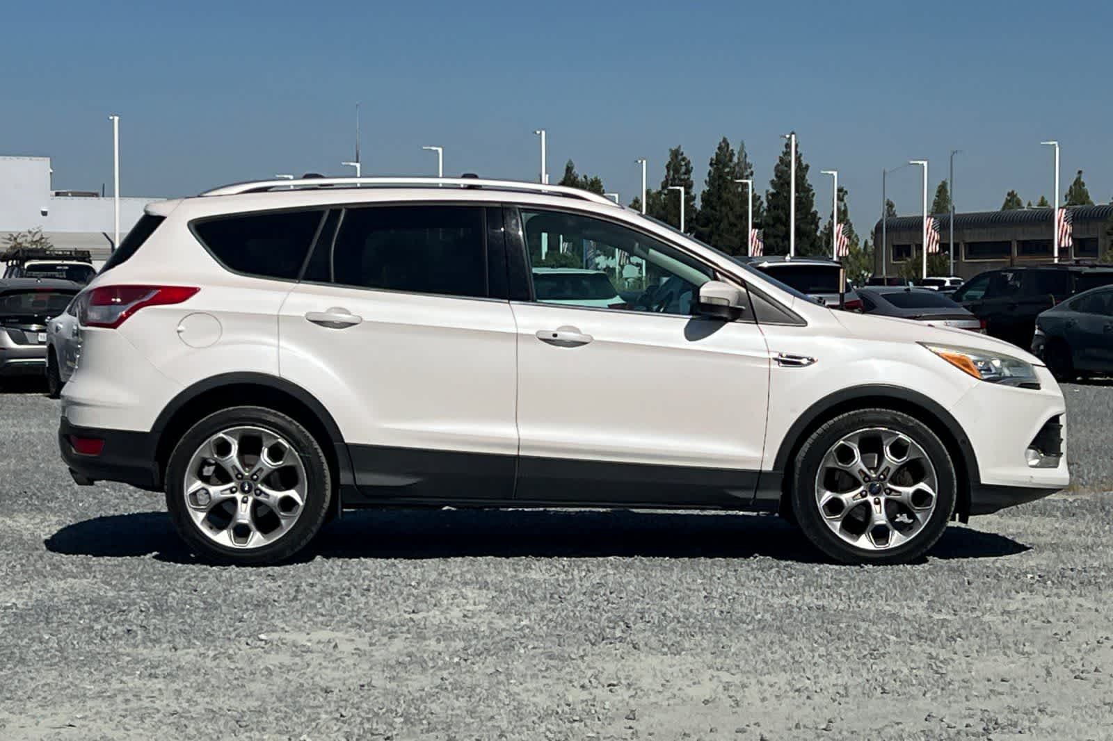 Thumbnail: 2014 Ford Escape - 9