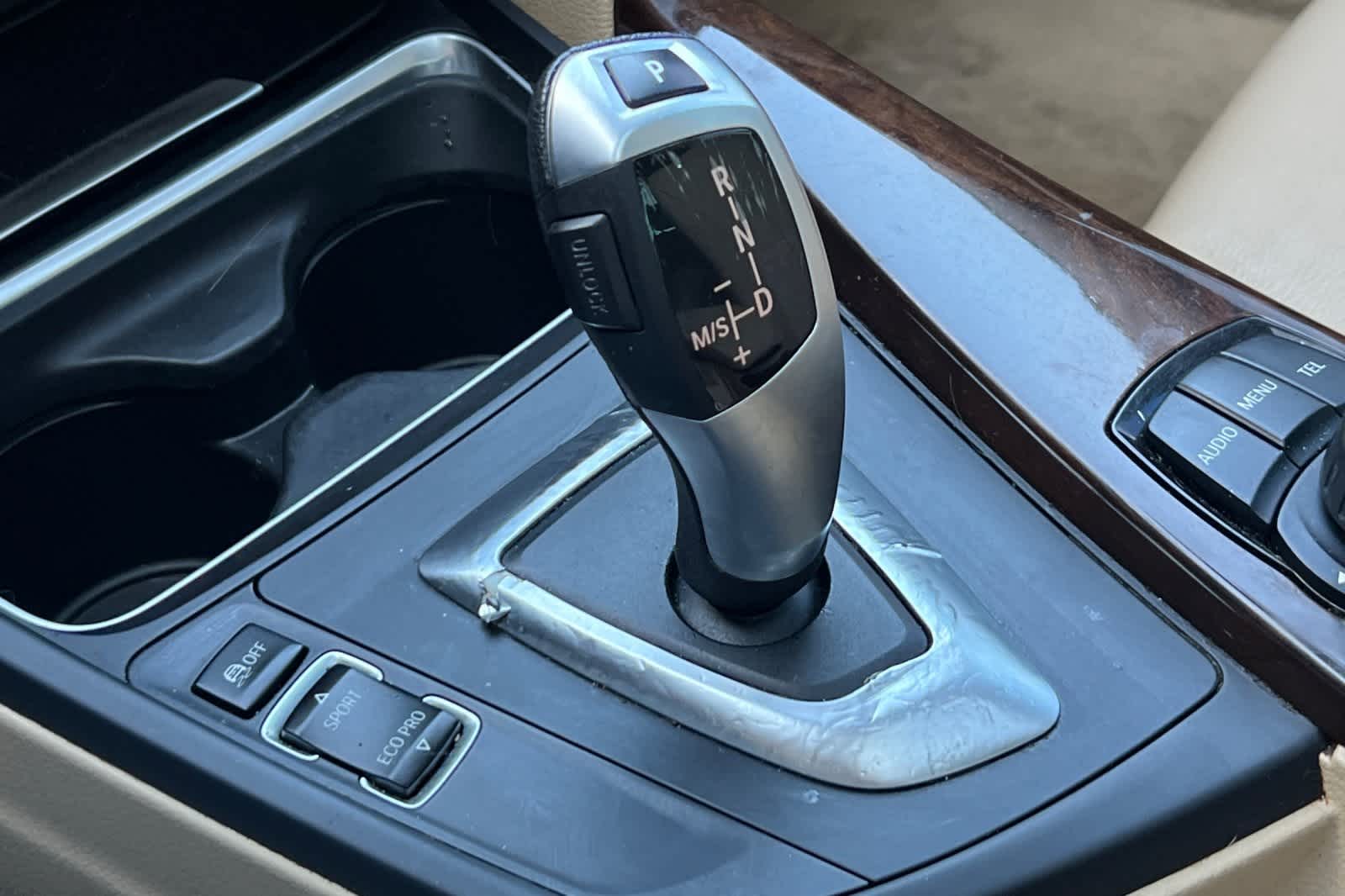 Thumbnail: 2015 BMW 3 Series - 22