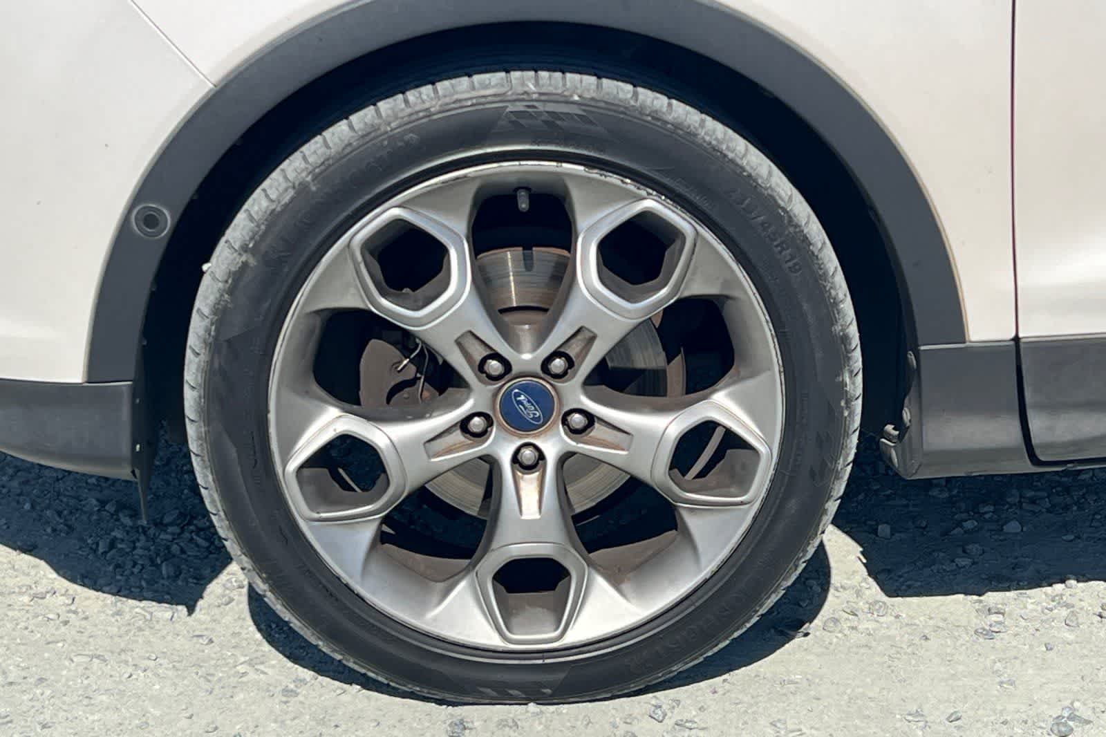 Thumbnail: 2014 Ford Escape - 12