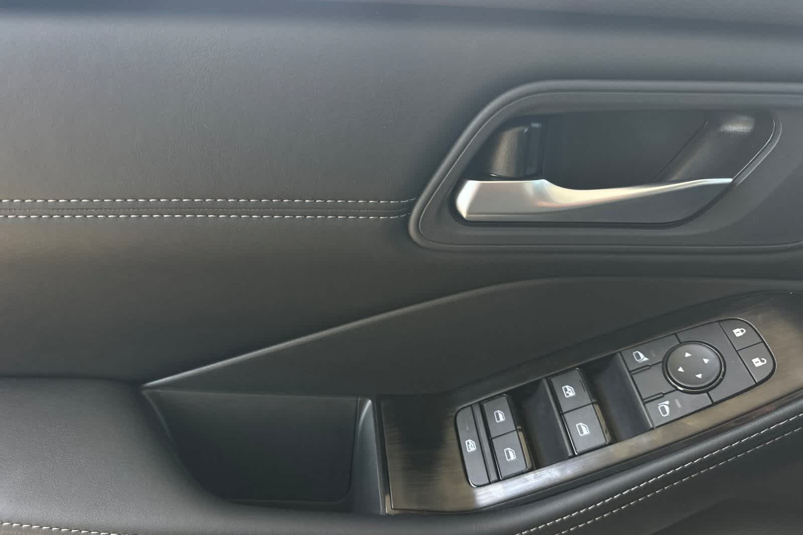 Thumbnail: 2026 Nissan Rogue - 13