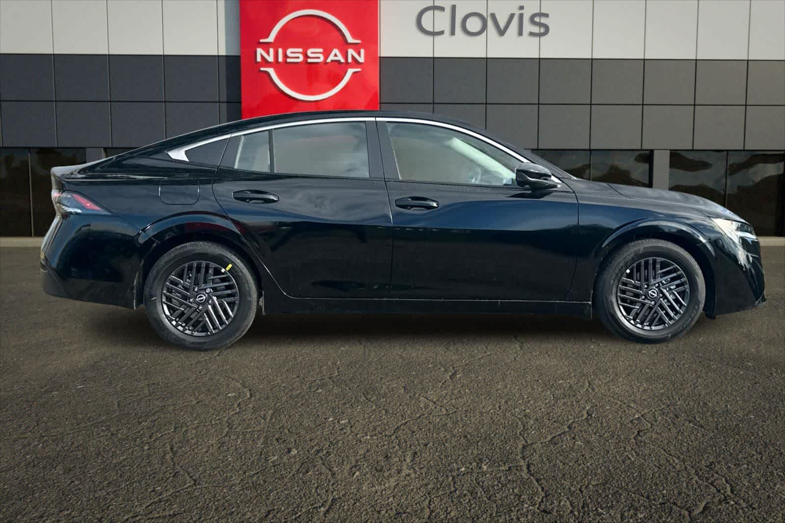 Thumbnail: 2026 Nissan Sentra - 9