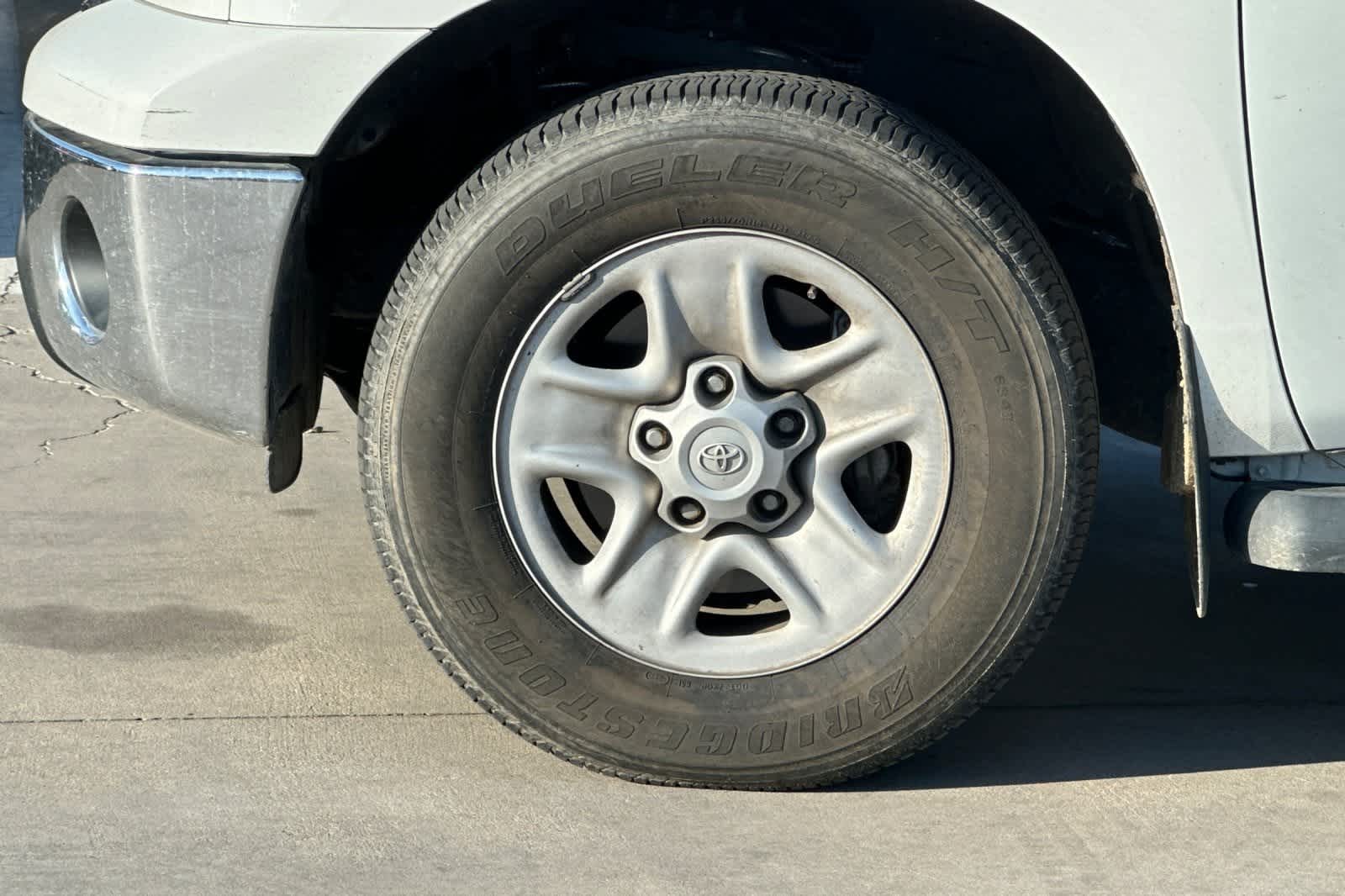 Thumbnail: 2012 Toyota Tundra - 12