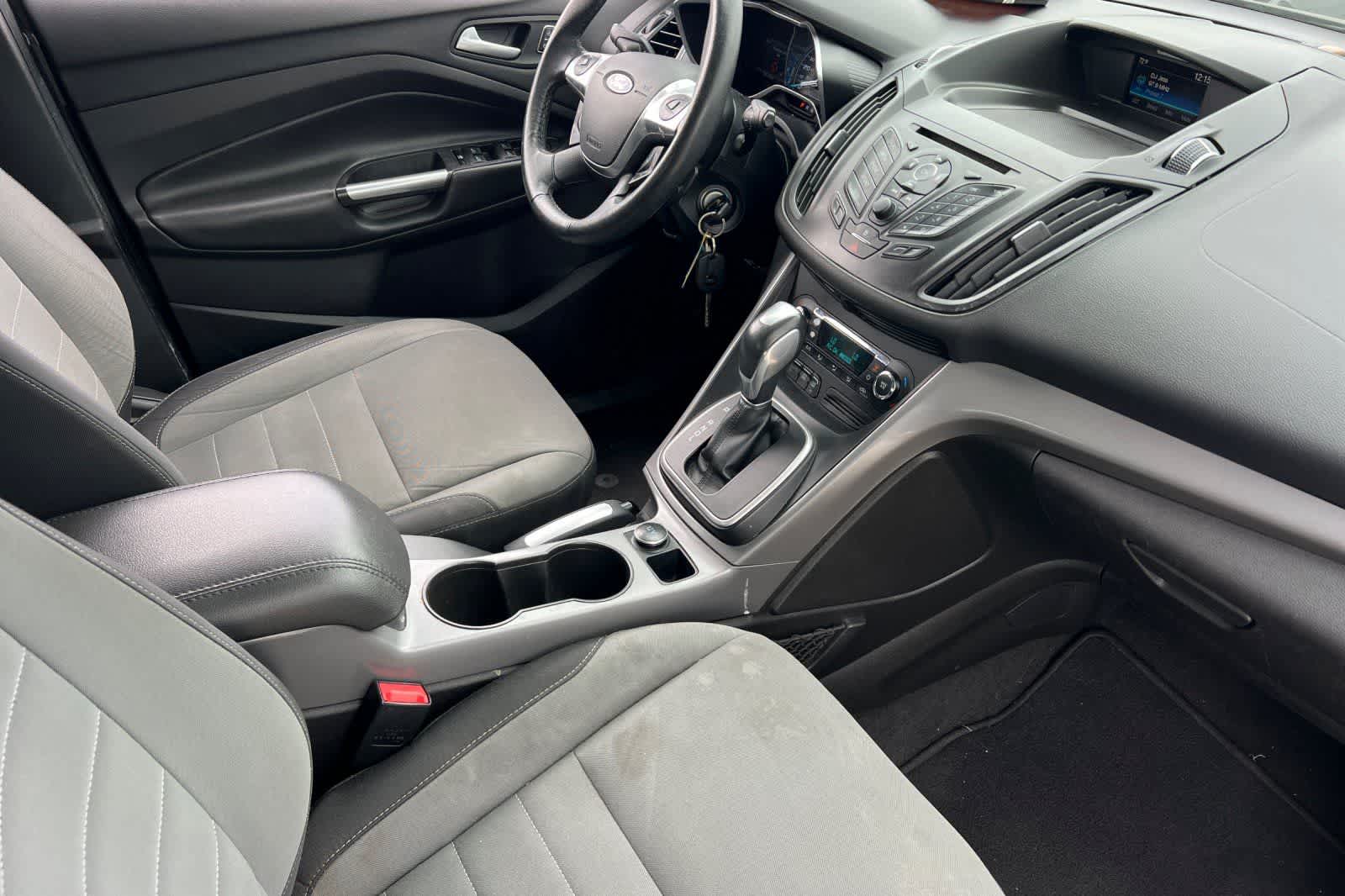 Thumbnail: 2016 Ford C-Max - 18