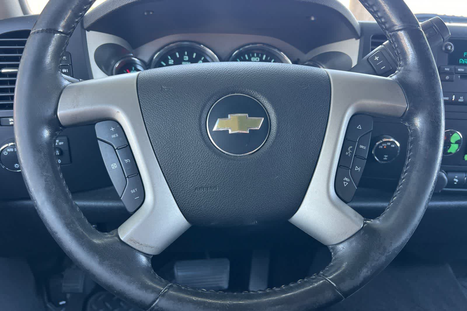 Thumbnail: 2013 Chevrolet Silverado 1500 - 22