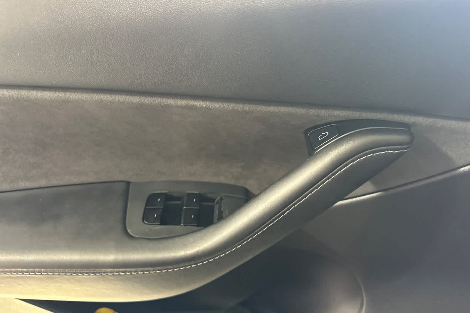 Thumbnail: 2021 Tesla Model Y - 15