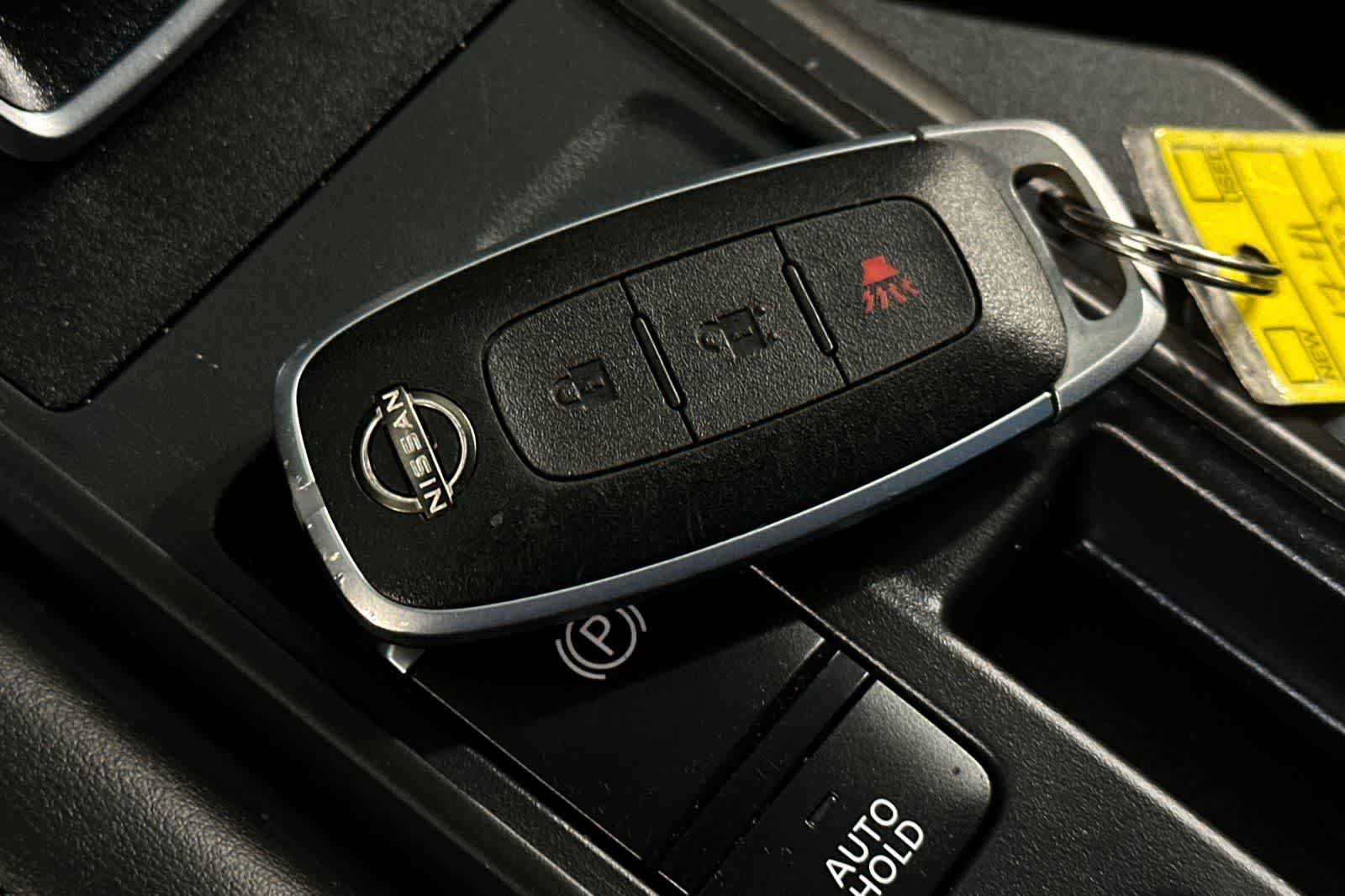 Thumbnail: 2025 Nissan Pathfinder - 29