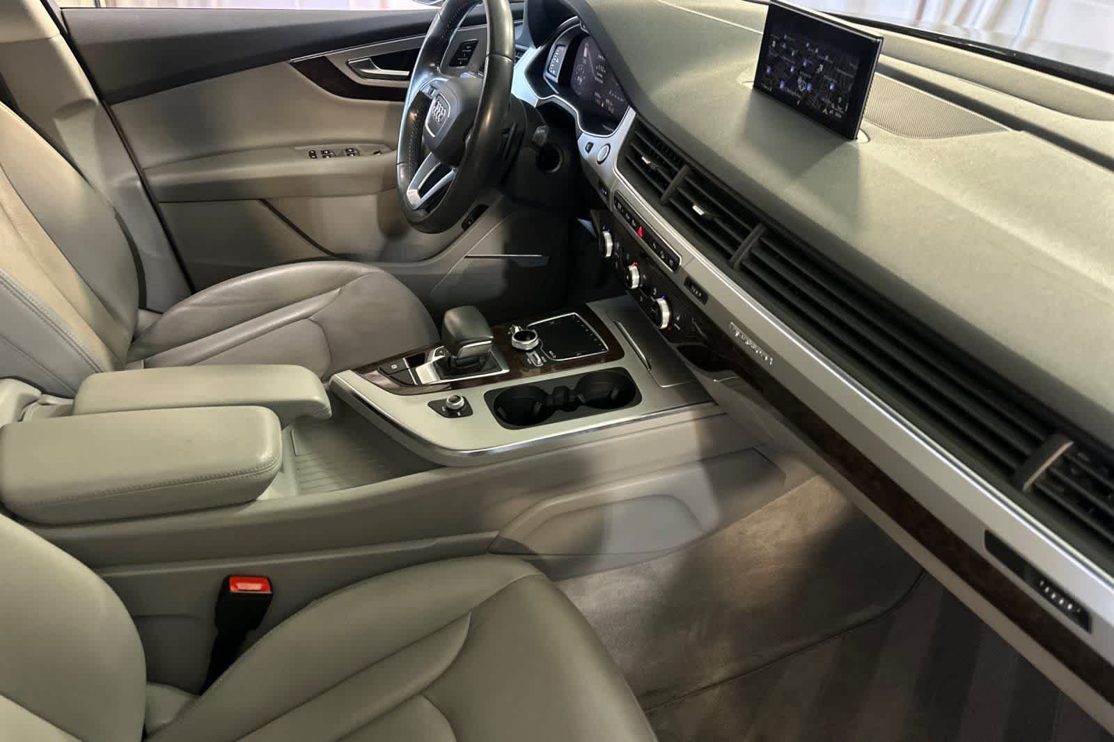 Thumbnail: 2018 Audi Q7 - 19