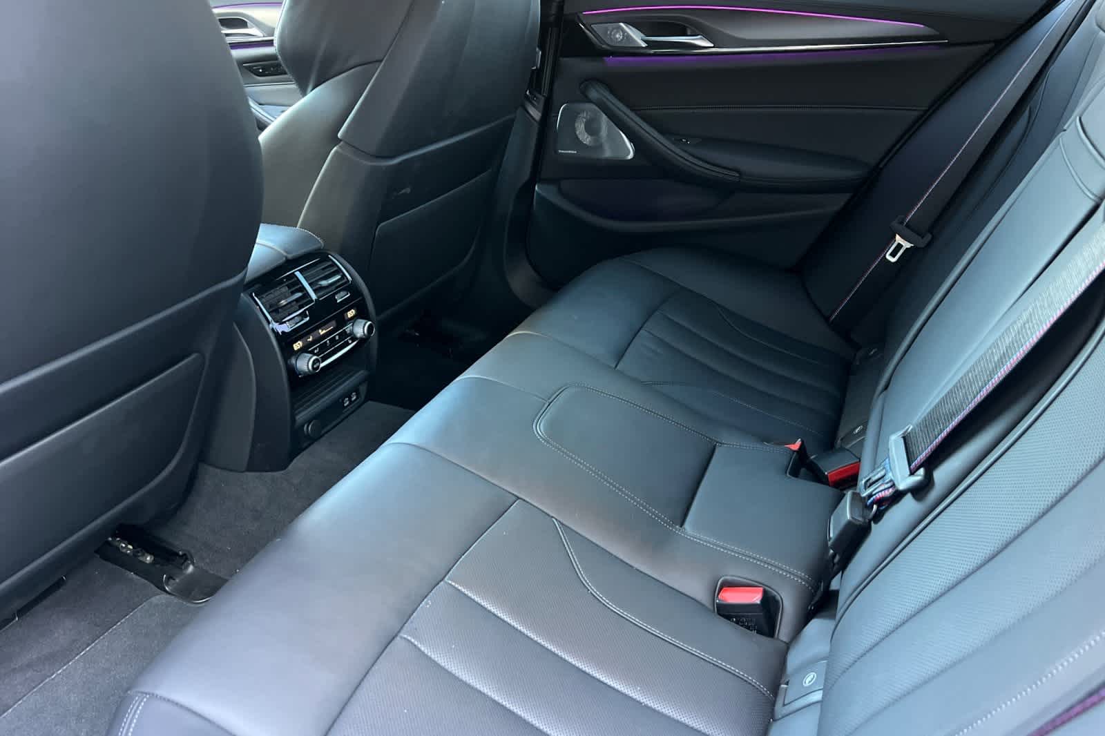 Thumbnail: 2021 BMW M5 - 5