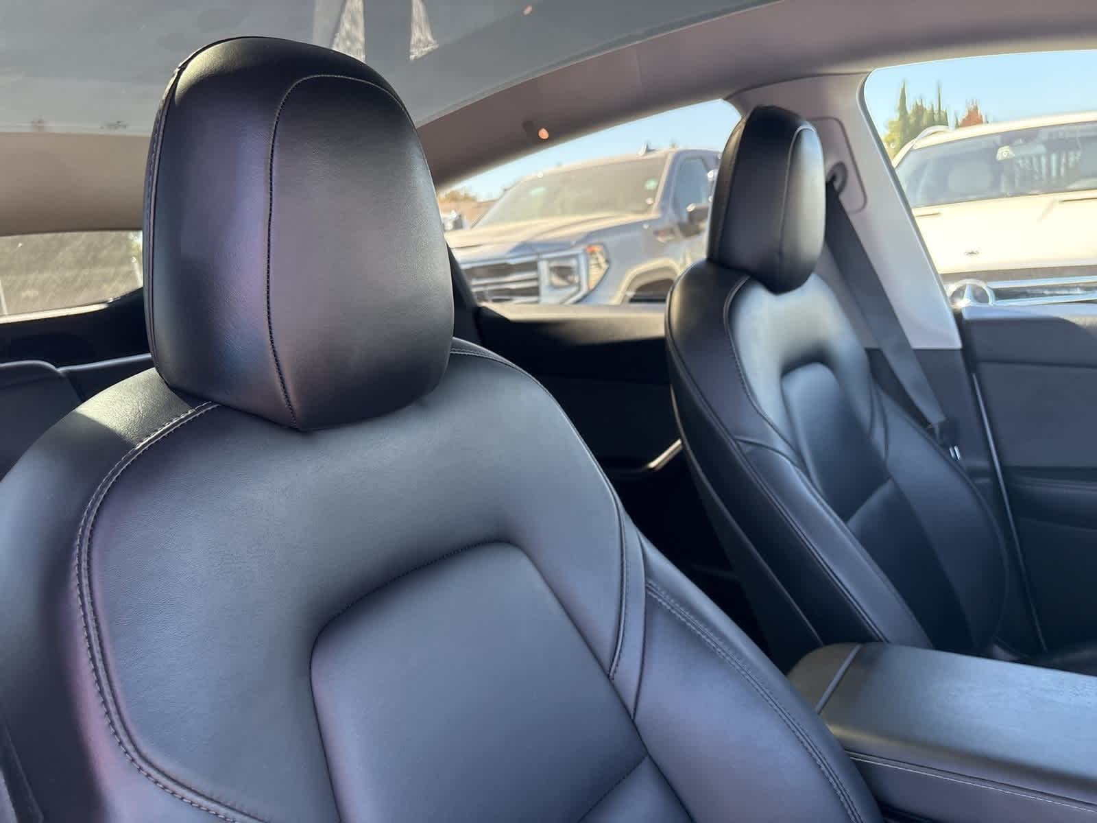 Thumbnail: 2021 Tesla Model Y - 15