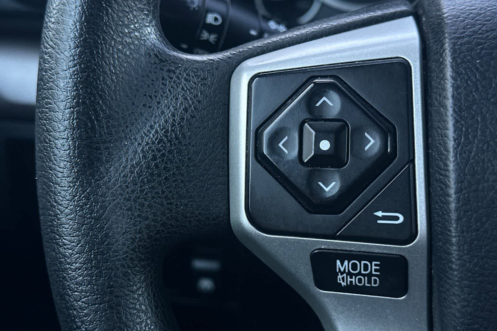 Thumbnail: 2014 Toyota Tundra - 30