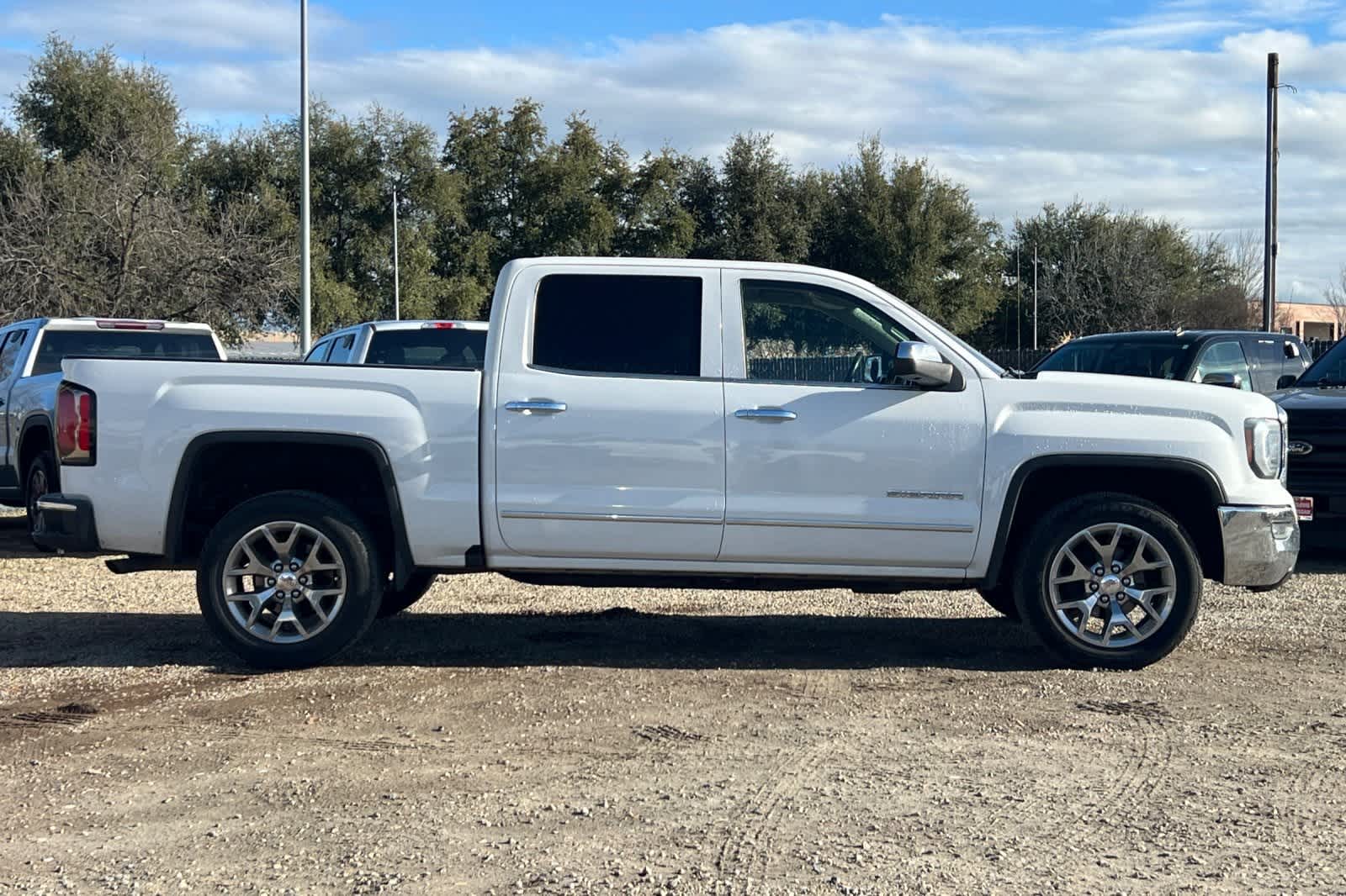 Thumbnail: 2018 GMC Sierra 1500 - 9